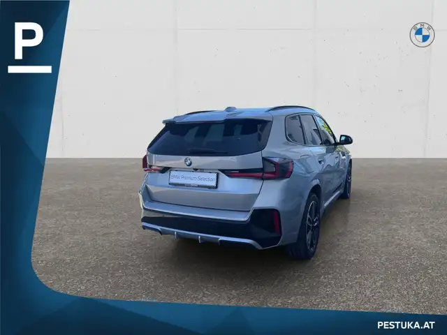 BMW X1 view 4