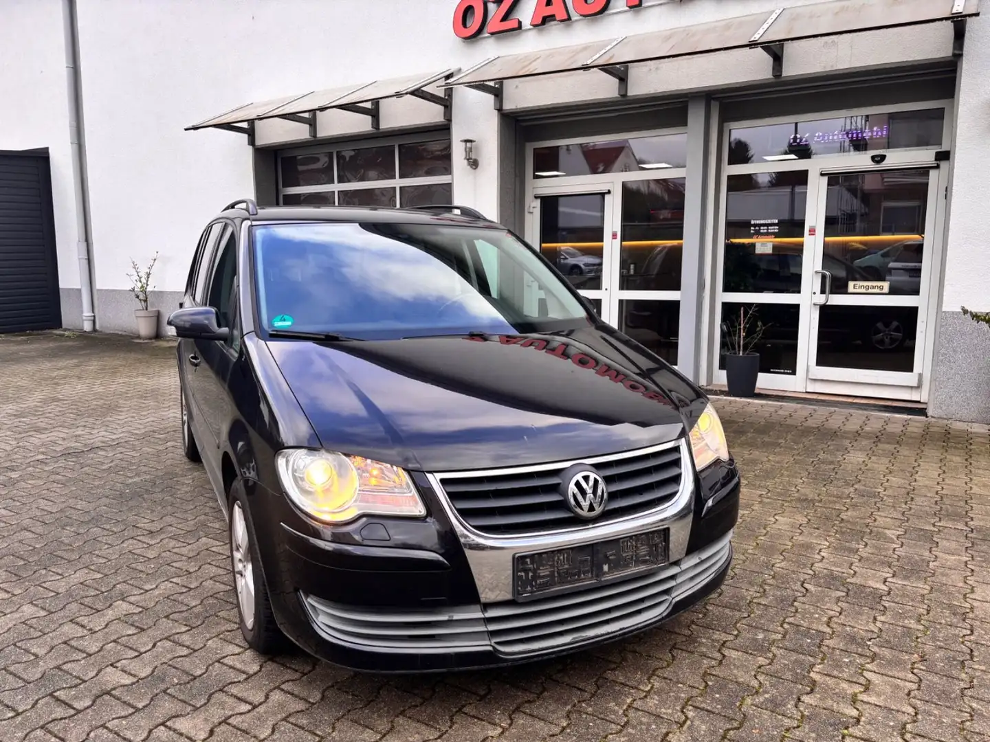 Volkswagen Touran United Zwart - 2