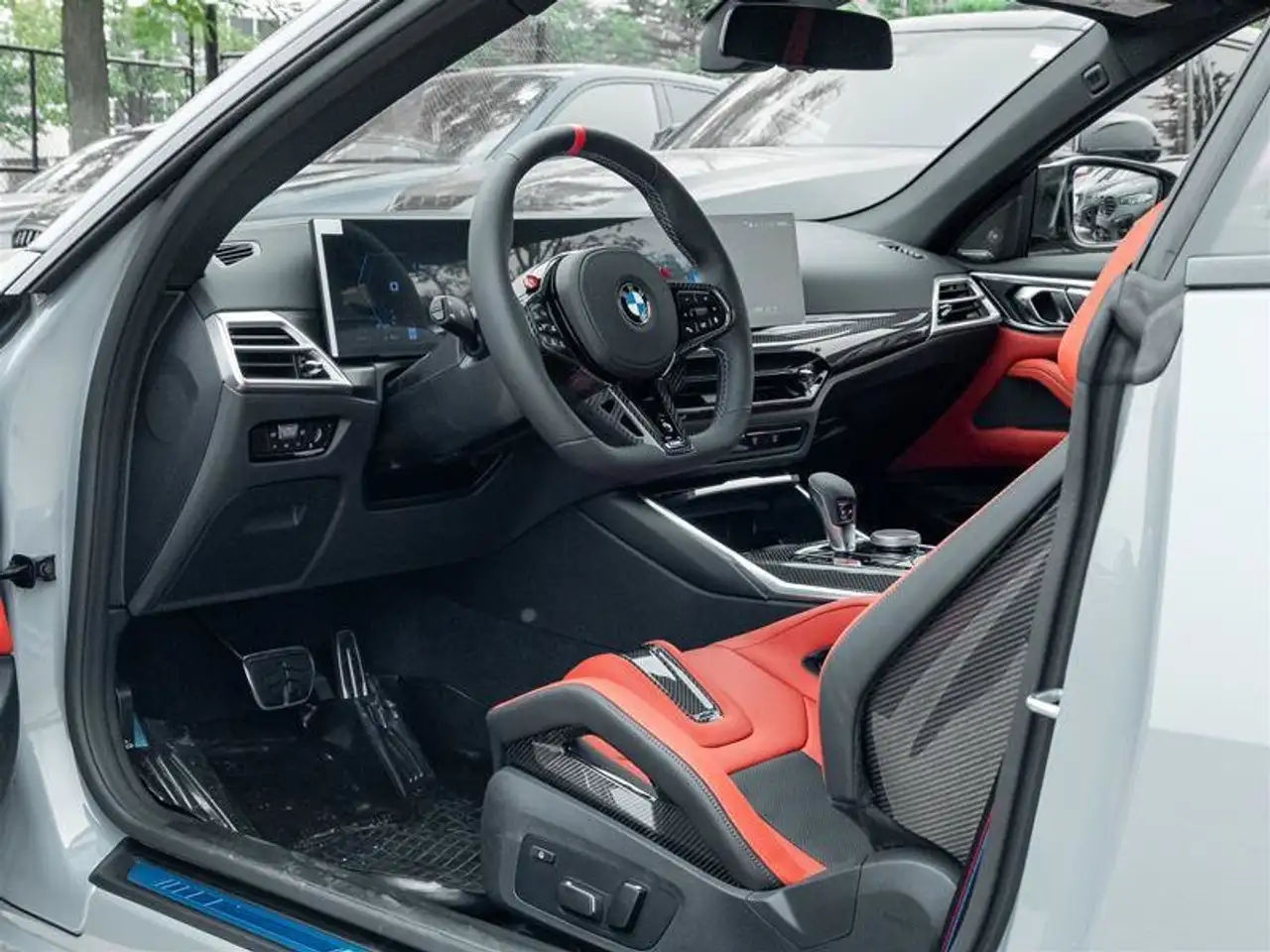 BMW M4 photo BMW M4