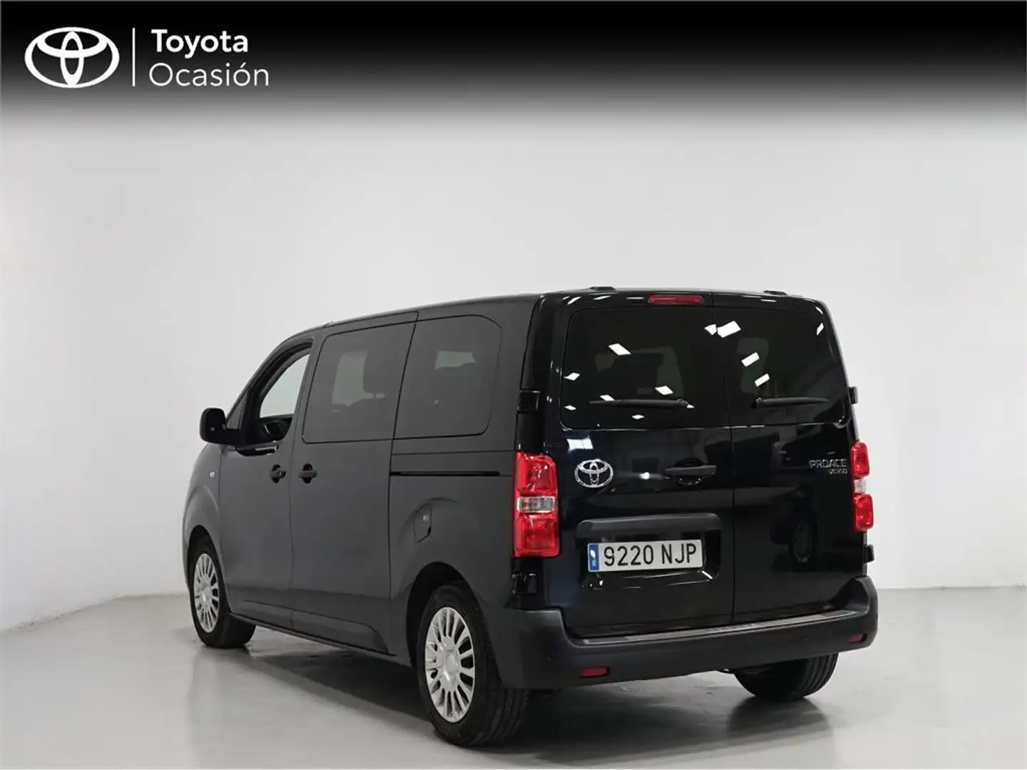 Toyota Proace SHUTTLE VX L1 2PL 2.0D 145CV 6MT Negro - 2