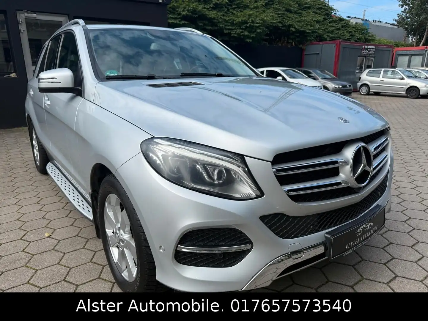 Mercedes-Benz GLE 350 GLE -Klasse 350 d 4Matic Voll Scheckheftgepflegt Srebrny - 1