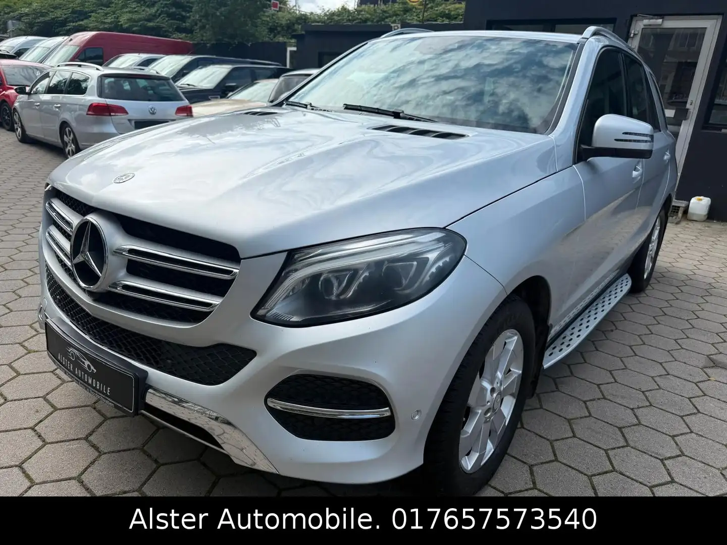 Mercedes-Benz GLE 350 GLE -Klasse 350 d 4Matic Voll Scheckheftgepflegt Srebrny - 2