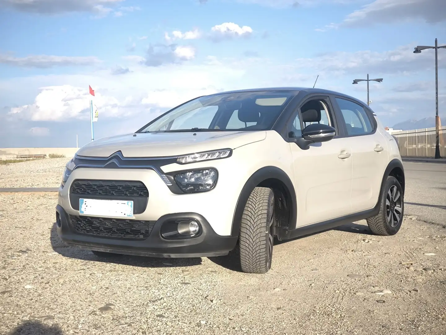 Citroen C3 C3 Aircross 1.2 puretech Shine Pack s Beige - 1