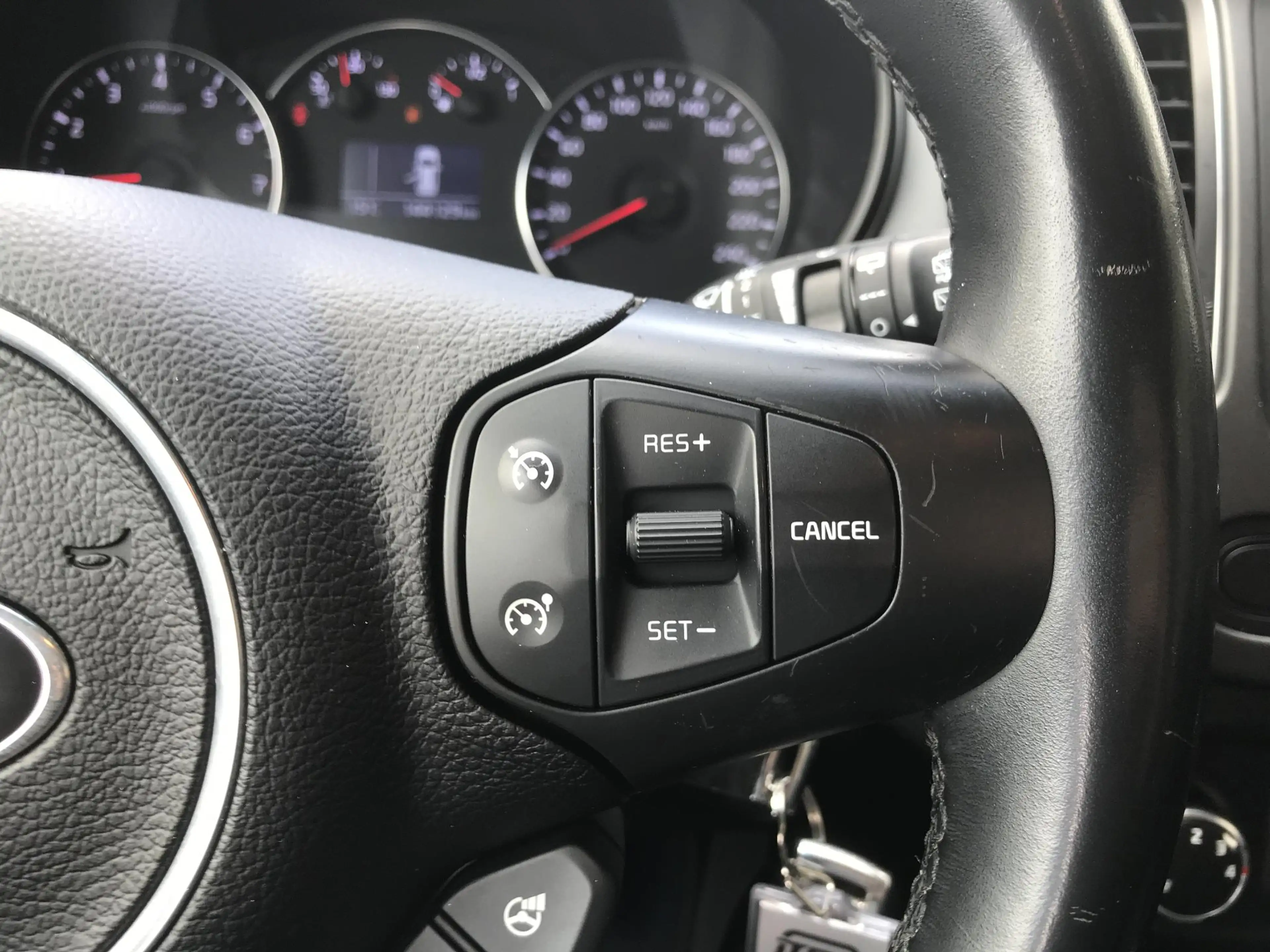 Kia Carens 1.6 ComfortLine 7 persoons — photo 12