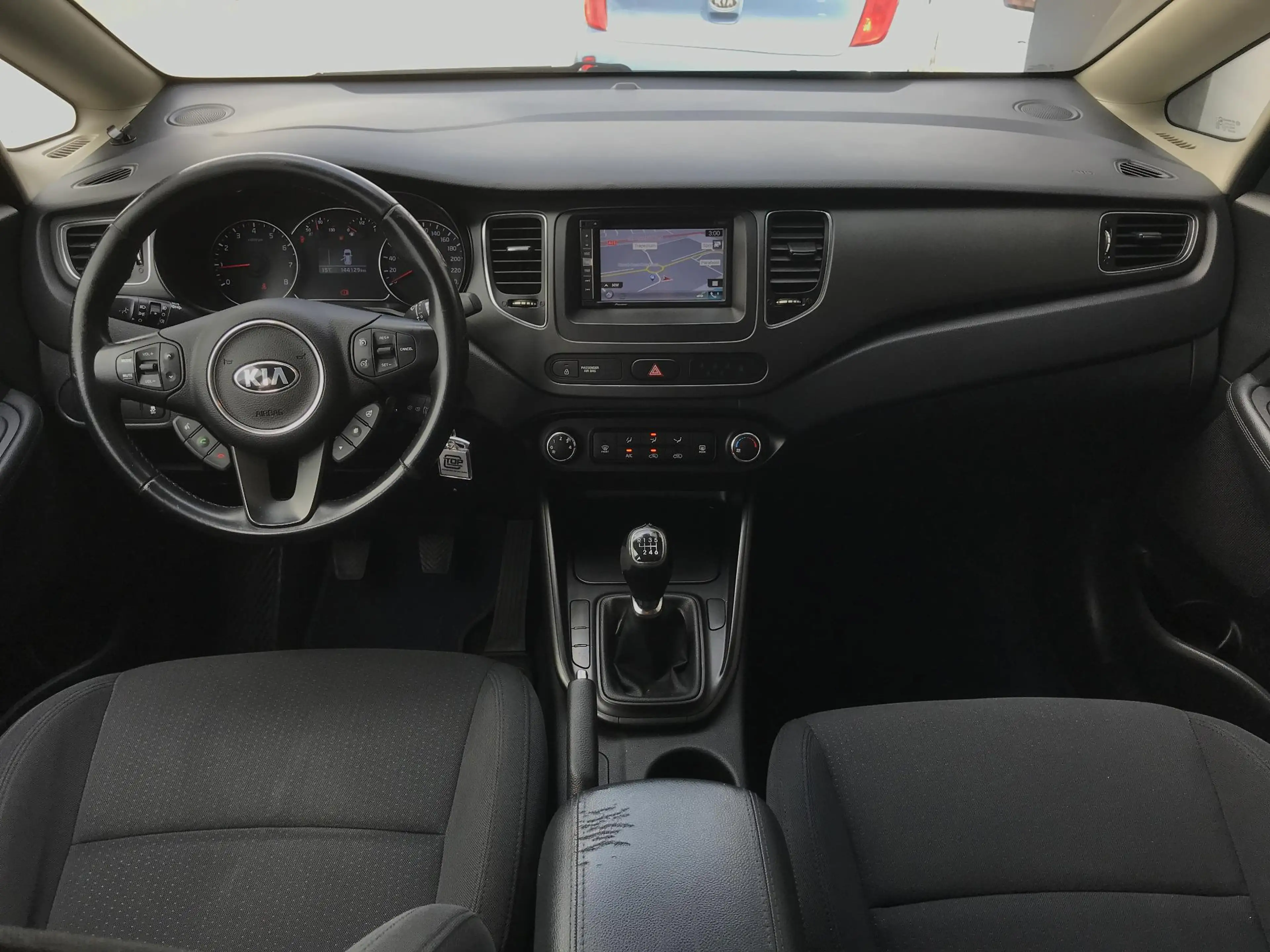 Kia Carens 1.6 ComfortLine 7 persoons — photo 10