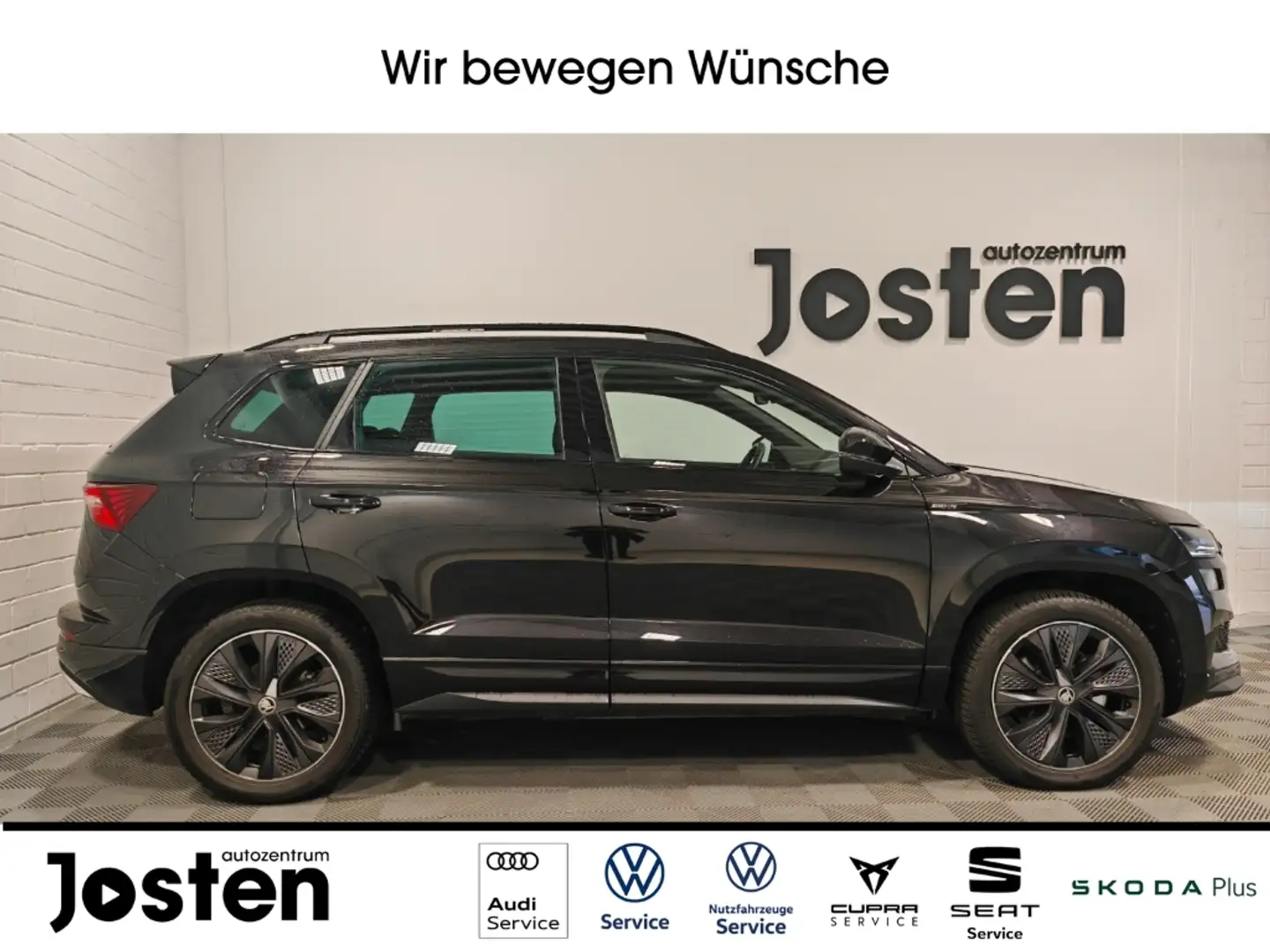 Skoda Karoq Sportline 2.0 TSI 4x4 MTRX Pano ACC KAM Schwarz - 2