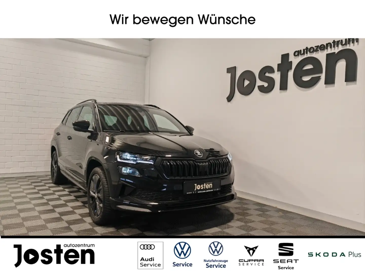 Skoda Karoq Sportline 2.0 TSI 4x4 MTRX Pano ACC KAM Schwarz - 1