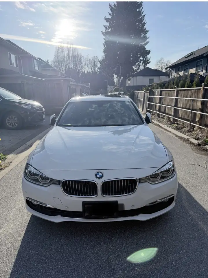 BMW 3 Series photo BMW 3 Series