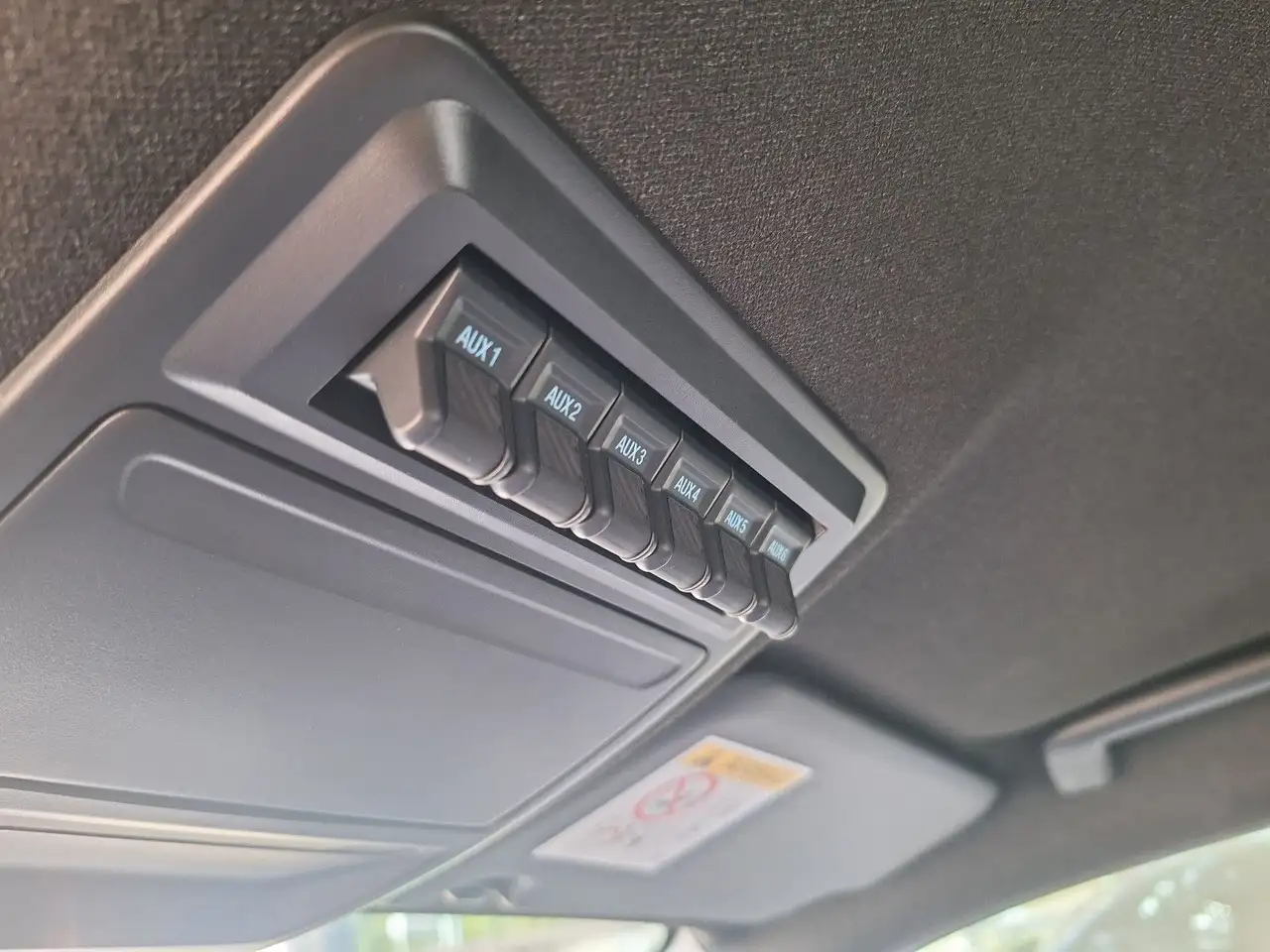 Ford Ranger Wildtrak X Tech93 e-Rollo X-Paket AHK3,5t da4-26 15