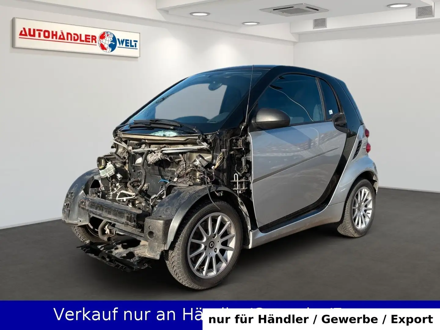 smart forTwo coupe Automatik Klimaanlage Pano Schwarz - 1