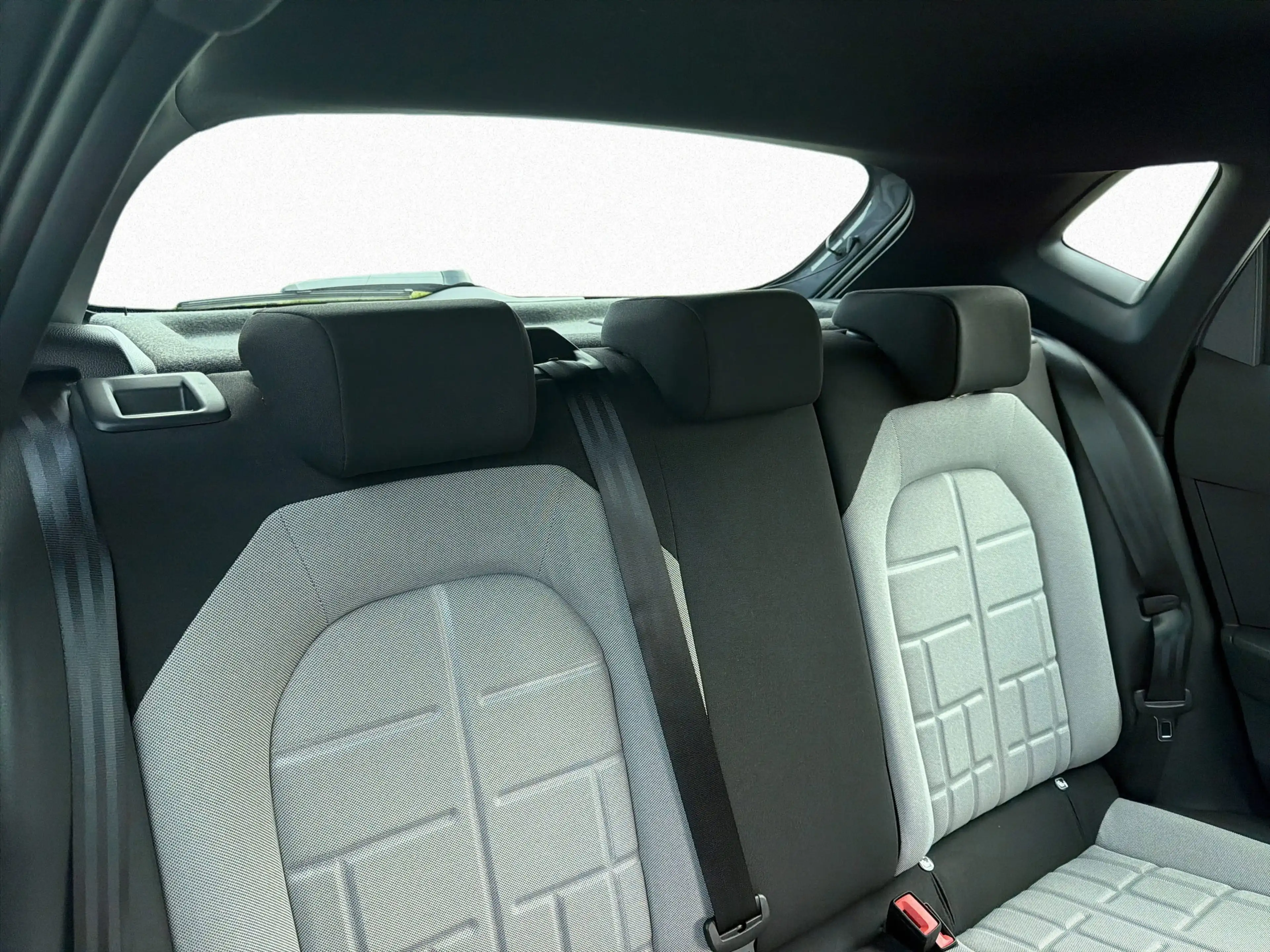 SEAT Ibiza 1.0 TSI DSG FR KESSY SPORTS VIRTUAL COCKPT — photo 10