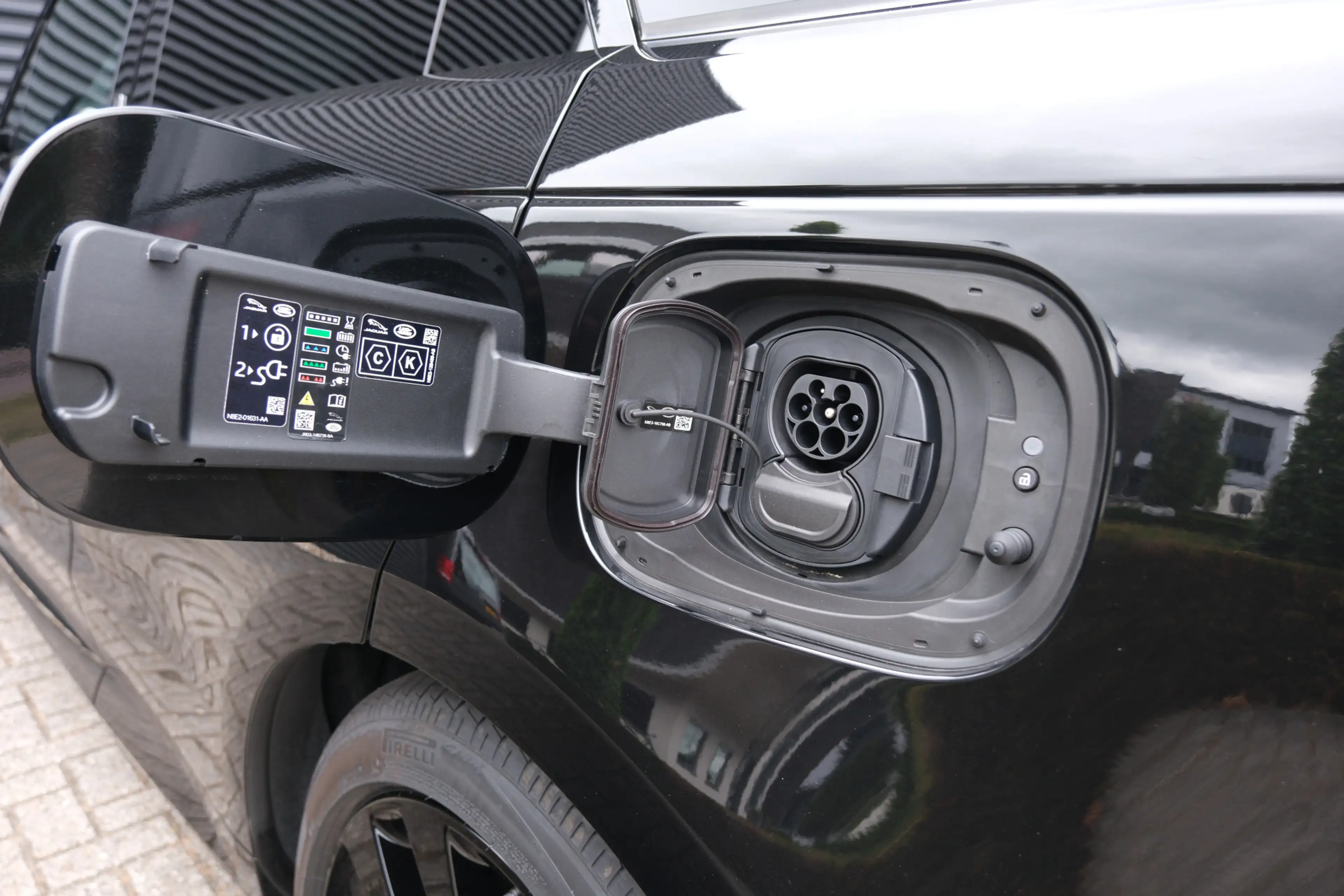 Land Rover Range Rover Sport P460e Dynamic SE | NP € 138.713,- | Britisch Racin — photo 15