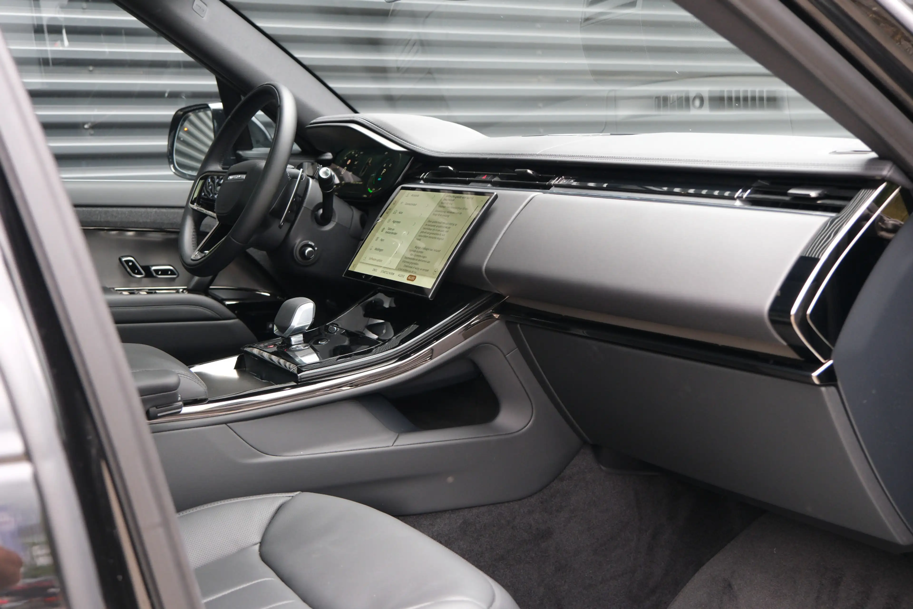 Land Rover Range Rover Sport P460e Dynamic SE | NP € 138.713,- | Britisch Racin — photo 21