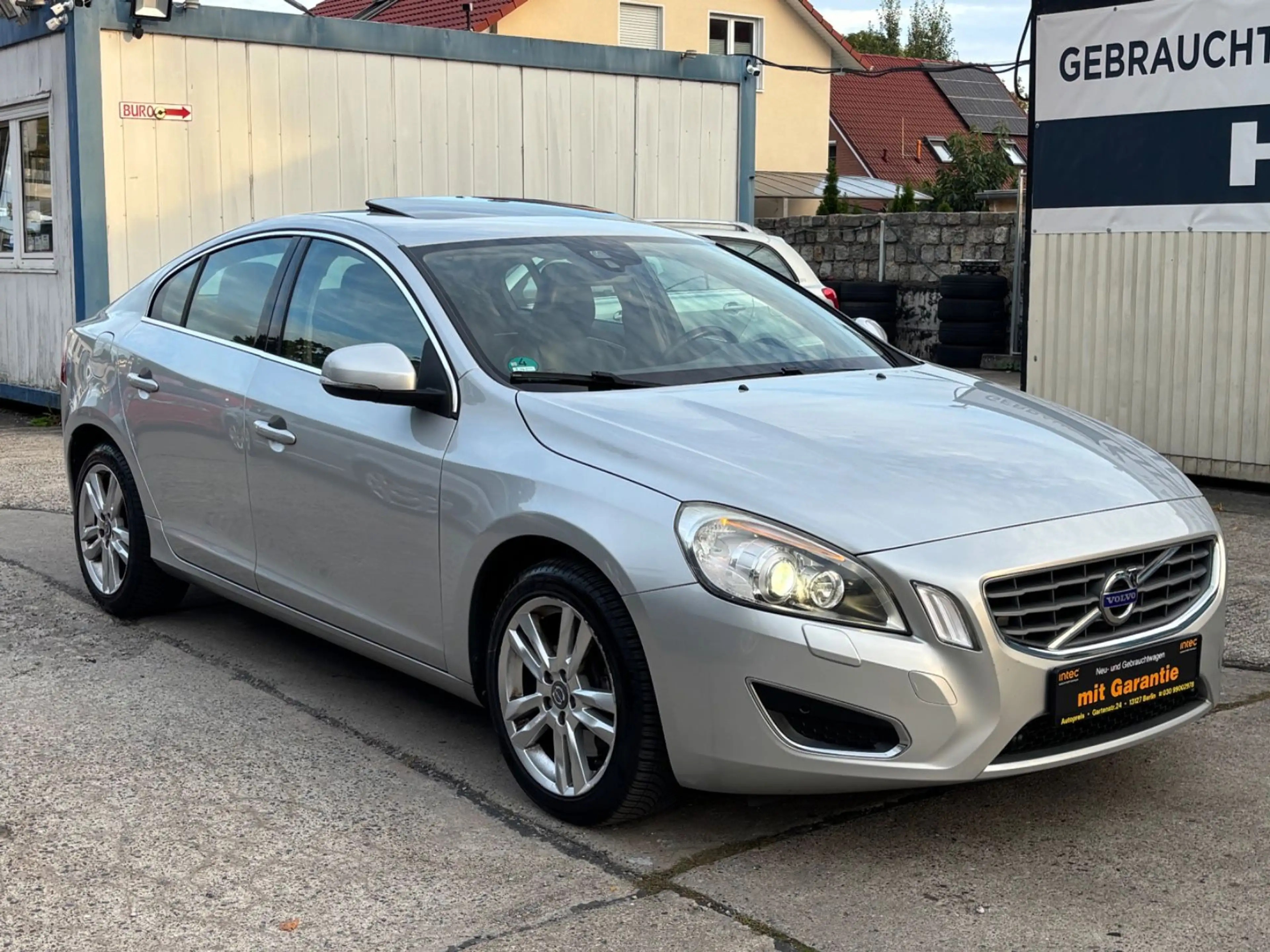Volvo S60 2.0 T5 Summum Klima Automatik Leder Navi Kamera