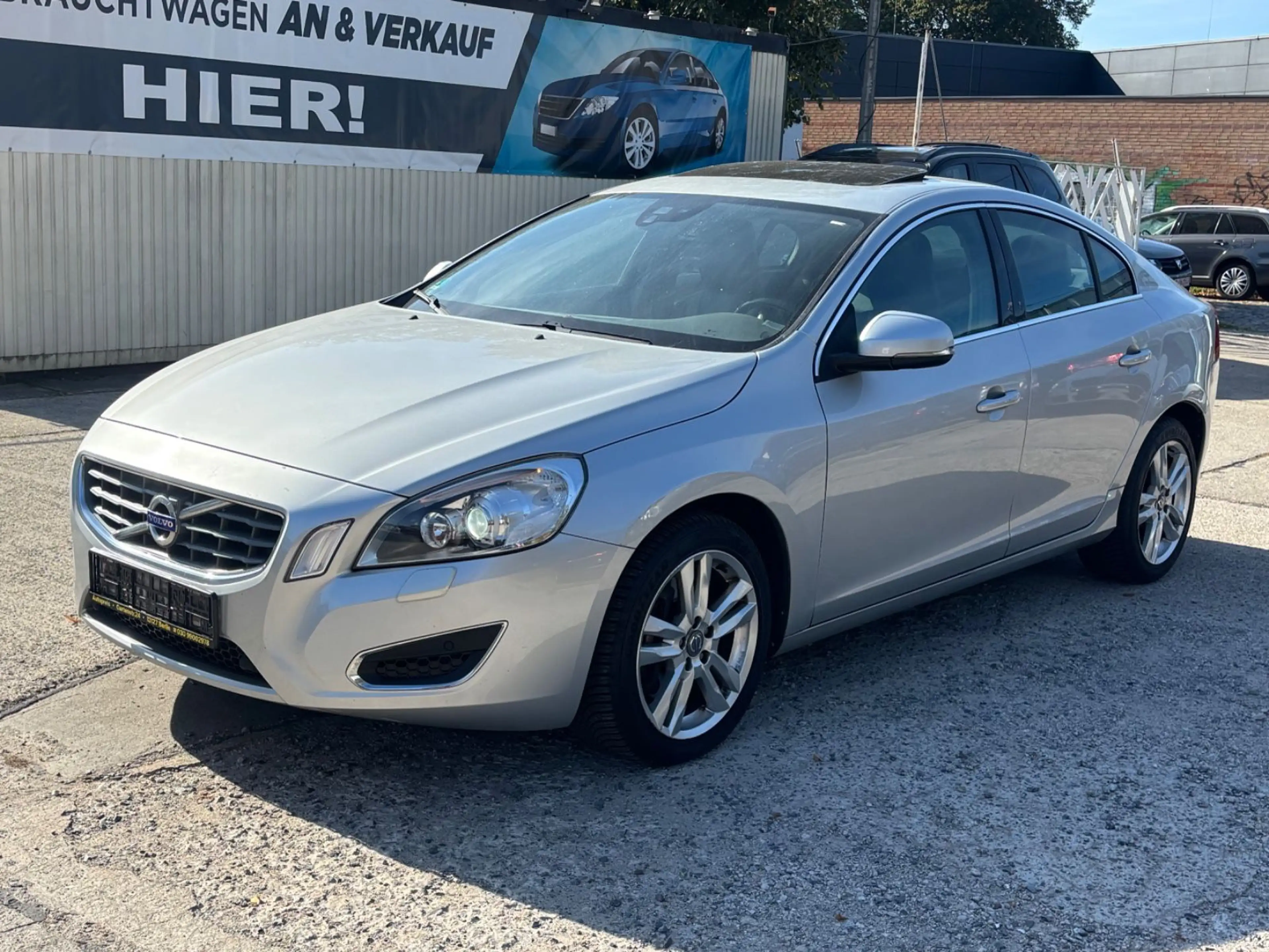 Volvo S60 2.0 T5 Summum Klima Automatik Leder Navi Kamera — photo 19