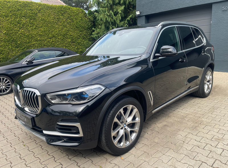 BMW X5 xDriv 30d PANO SOFT KEYLESS HEADUP LASER 2022