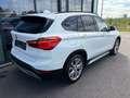 BMW X1 xDrive18d xLine / NAVI / LEDER Weiß - thumbnail 5