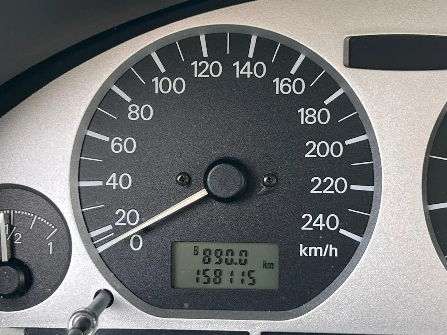 Mitsubishi Carisma Carisma 19D - TREKHAAK, AIRCO, CV, ER, BLEUTOOTH Grigio - 2