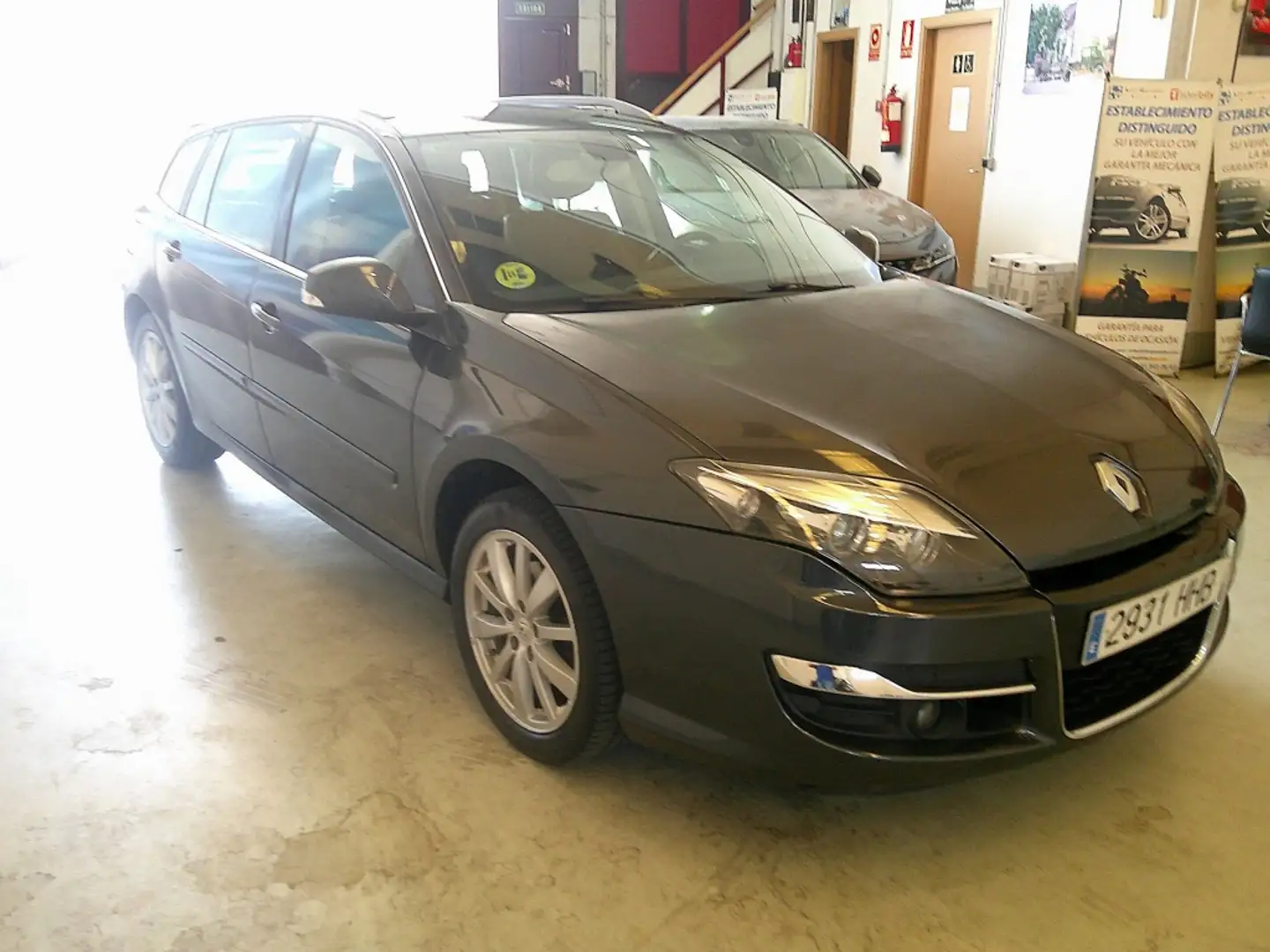 Renault Laguna 2.0dCi Dynamique TomTom Gris - 2