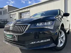 Skoda Superb Combi 2.0 TDI DSG Ambition Navi ACC LED SHZ PDC DA