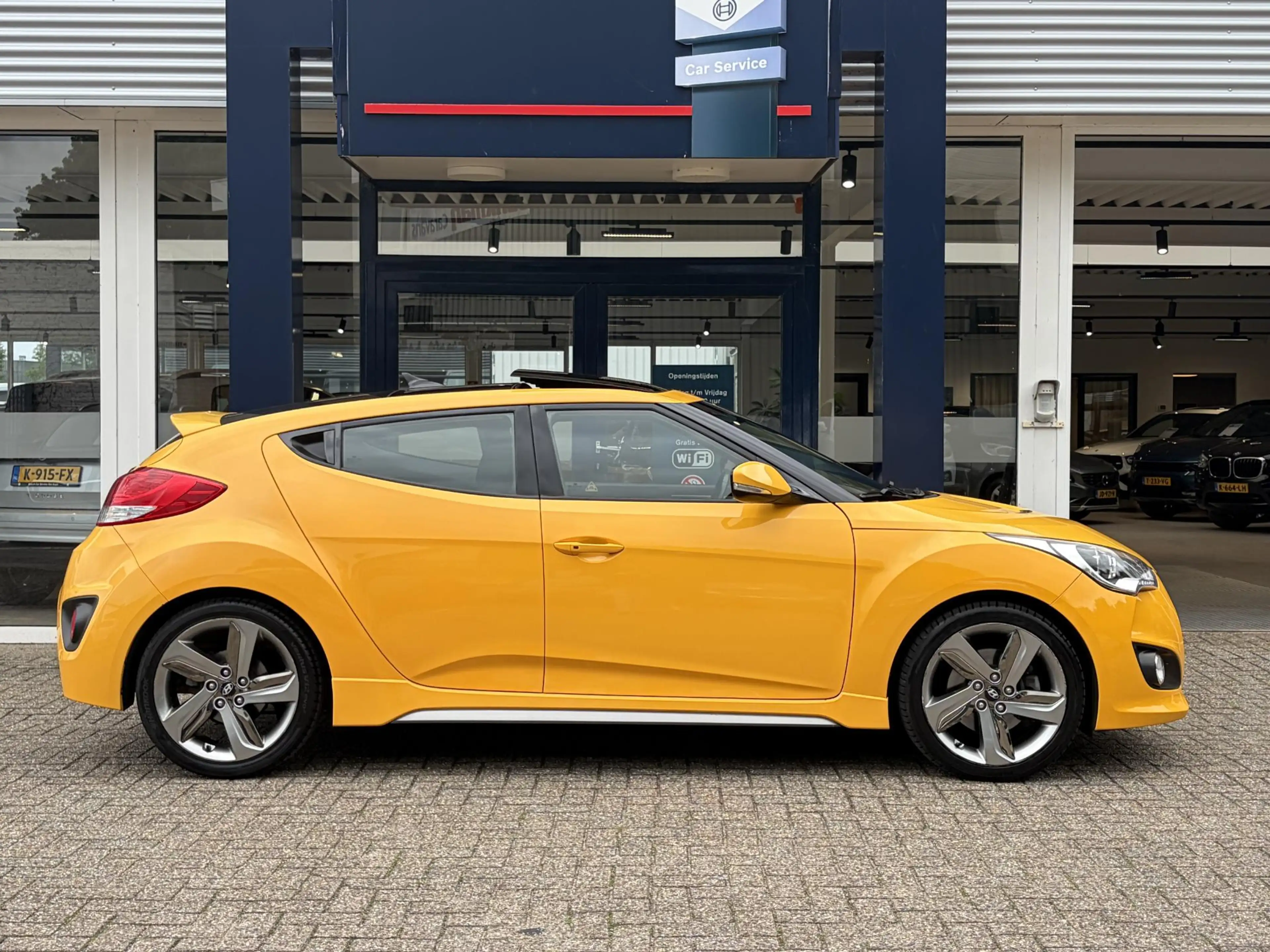 Hyundai VELOSTER 1.6 T-GDI i-Catcher / Uniek! / 220PK! 320NM! / Dea — photo 4
