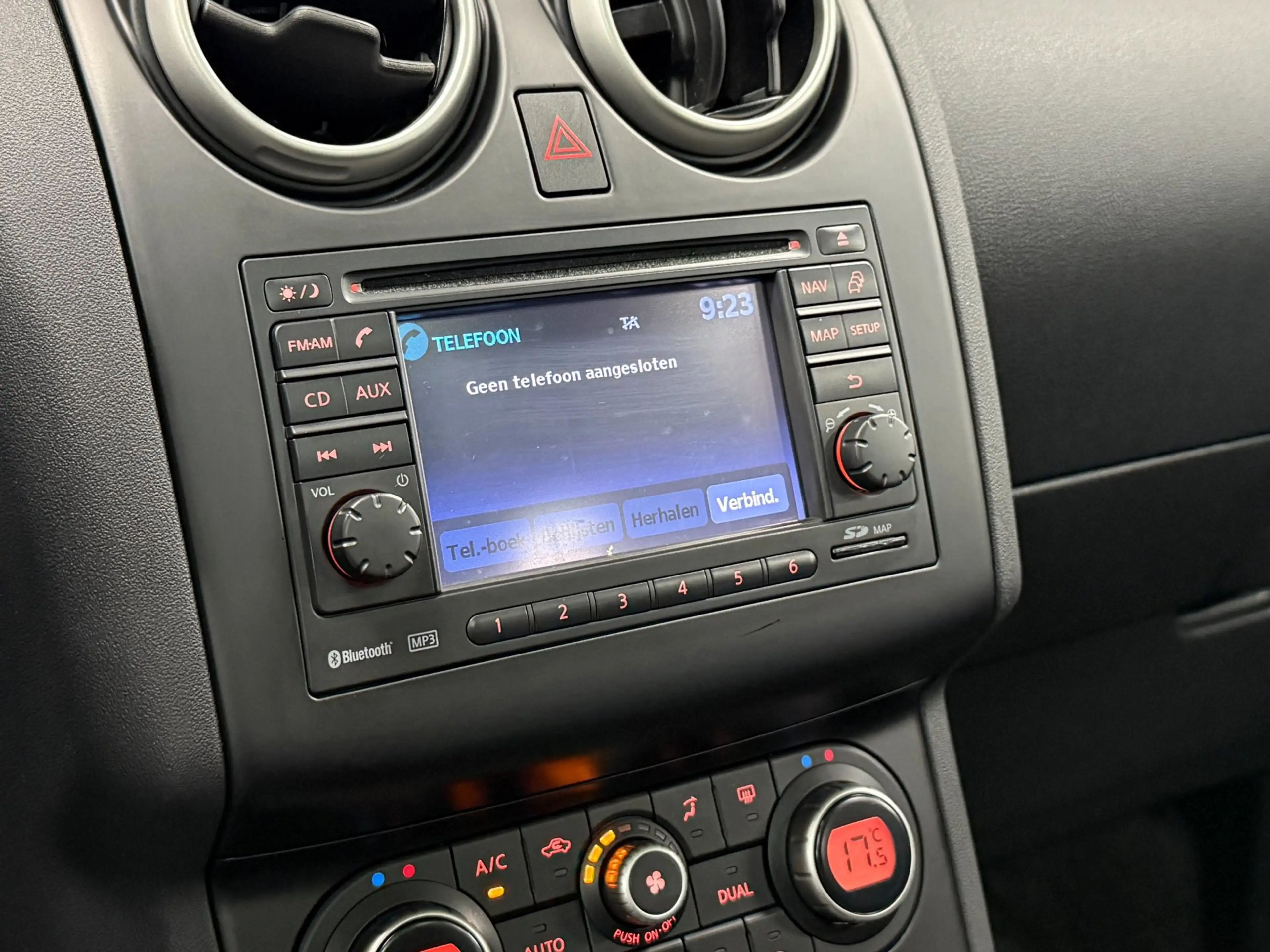 Nissan Qashqai 2.0 Connect Edition*Panodak*Trekhaak*Camera* — photo 9
