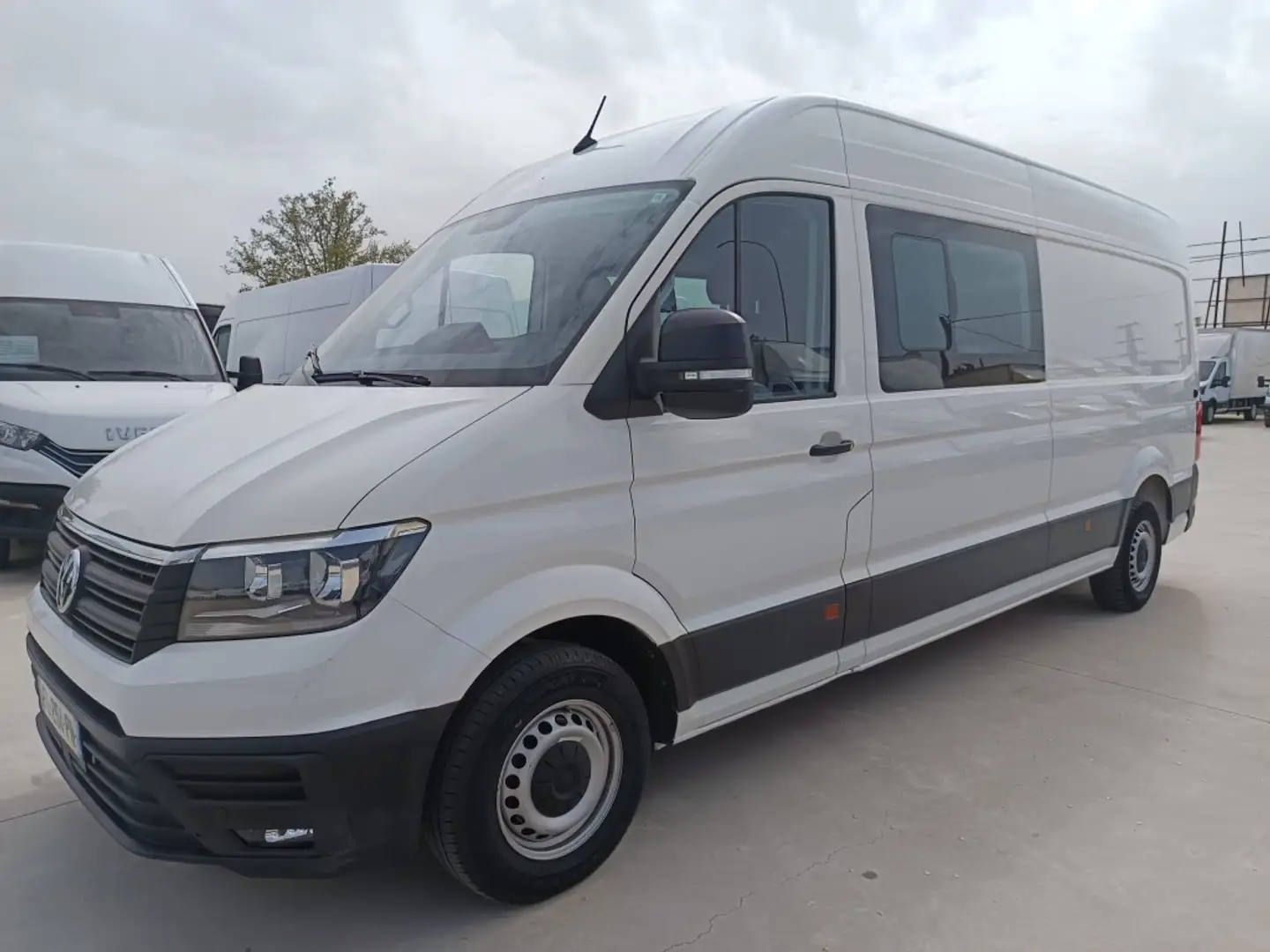 Volkswagen Crafter VOLKSWAGEN Industrial Manual de 5 Puertas - 2