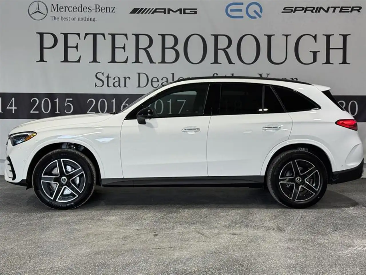 Mercedes-Benz GLC снимка Mercedes-Benz GLC