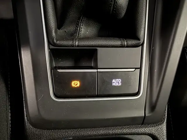 Volkswagen Golf view 15