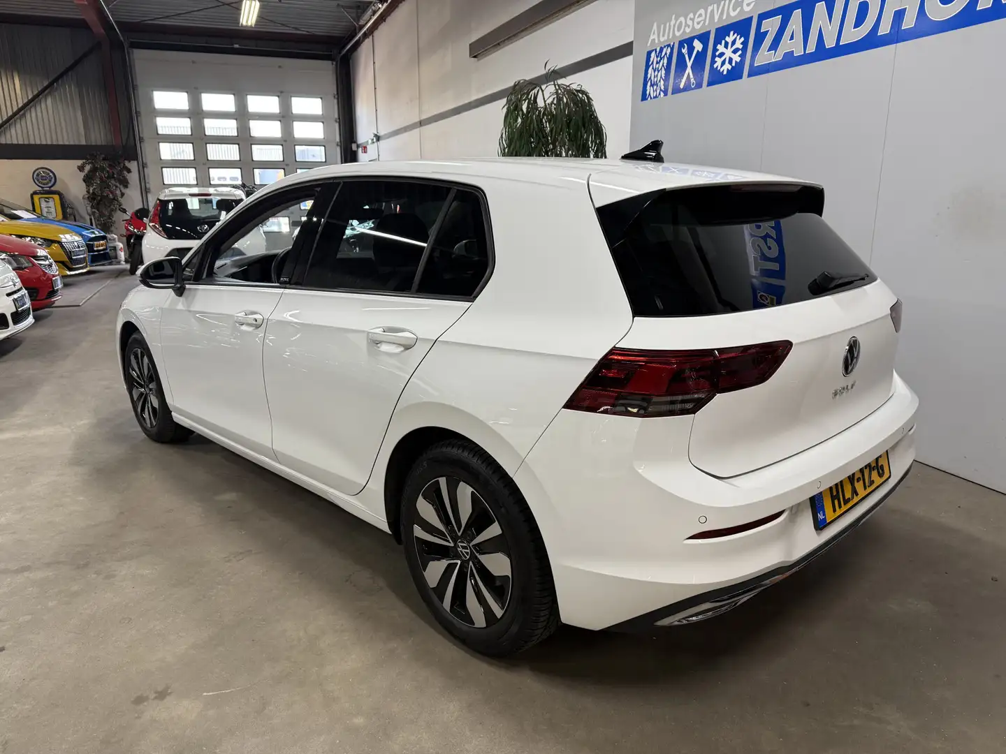 Volkswagen Golf 1.5 TSI 150 pk Move // Led // CarPlay // Sfeer ver Weiß - 2