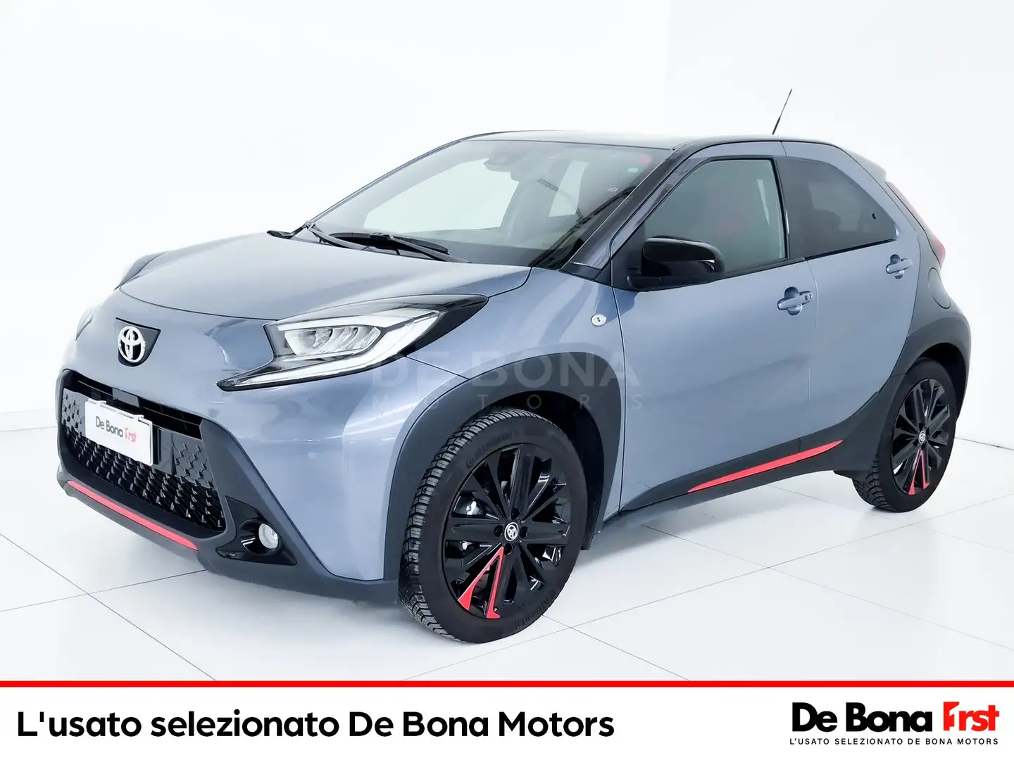 Toyota Aygo X x 1.0 limited 72cv s-cvt Grigio - 1