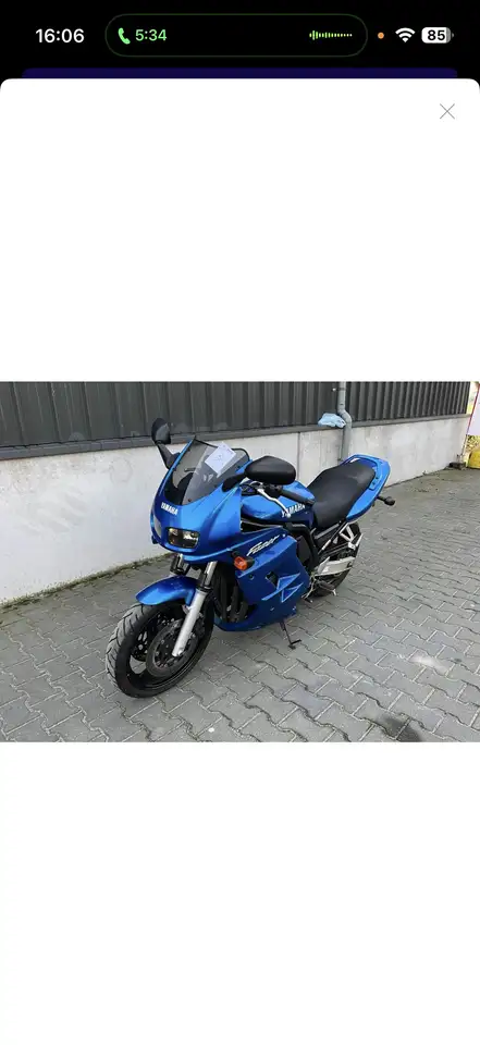 Yamaha FZR 600