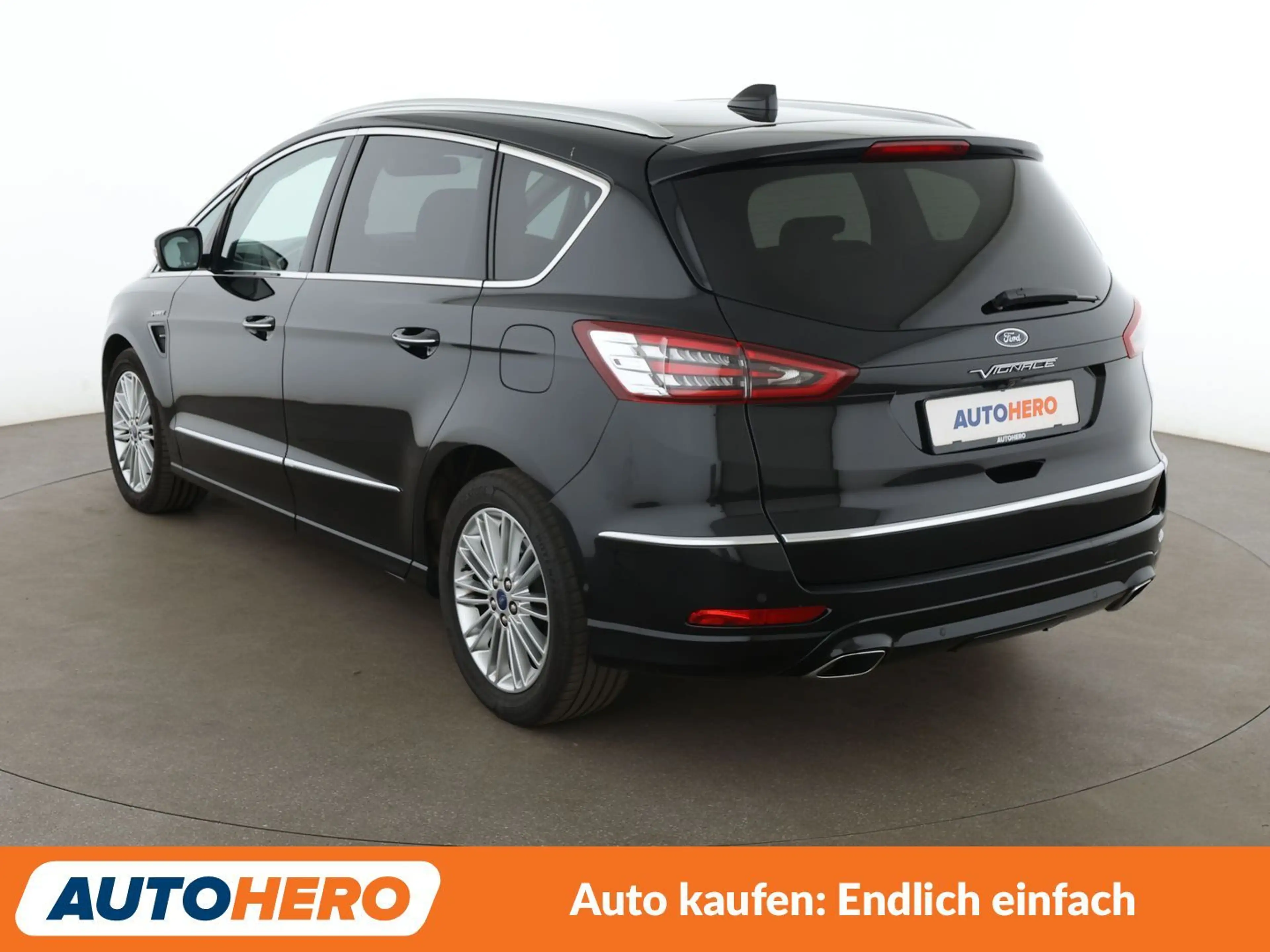 Ford S-Max 2.0 TDCi EcoBlue Vignale Aut.*NAVI*CAM*ACC*SHZ*LHZ — photo 4