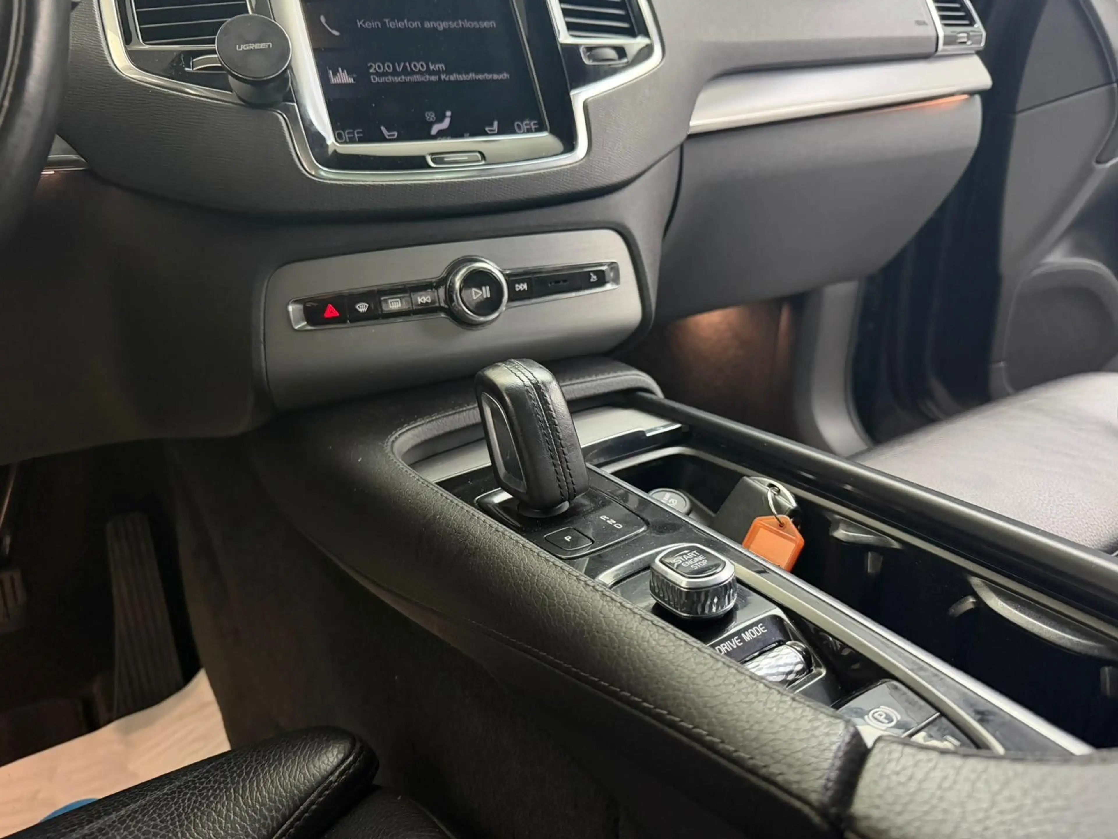Volvo XC90 T8 Inscription*AWD*AHK*PANO*360*XENIUM*22Z — photo 11