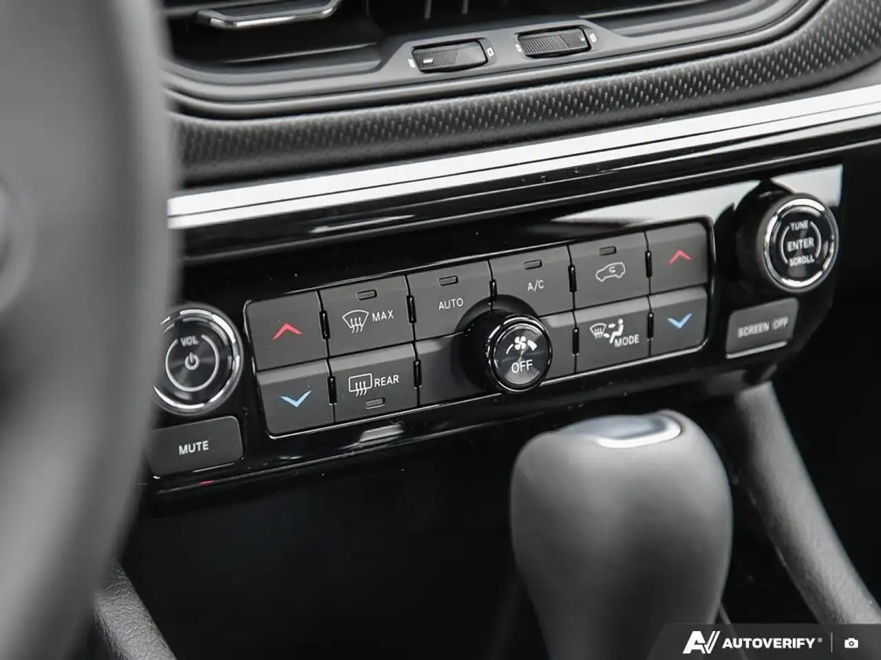 Jeep Compass photo Jeep Compass