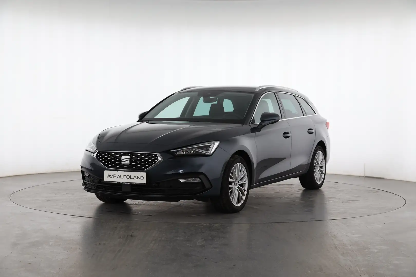SEAT Leon Sportstourer 1.5 TSI XCELLENCE | NAVI | Grigio - 2
