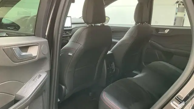 Ford Kuga view 14