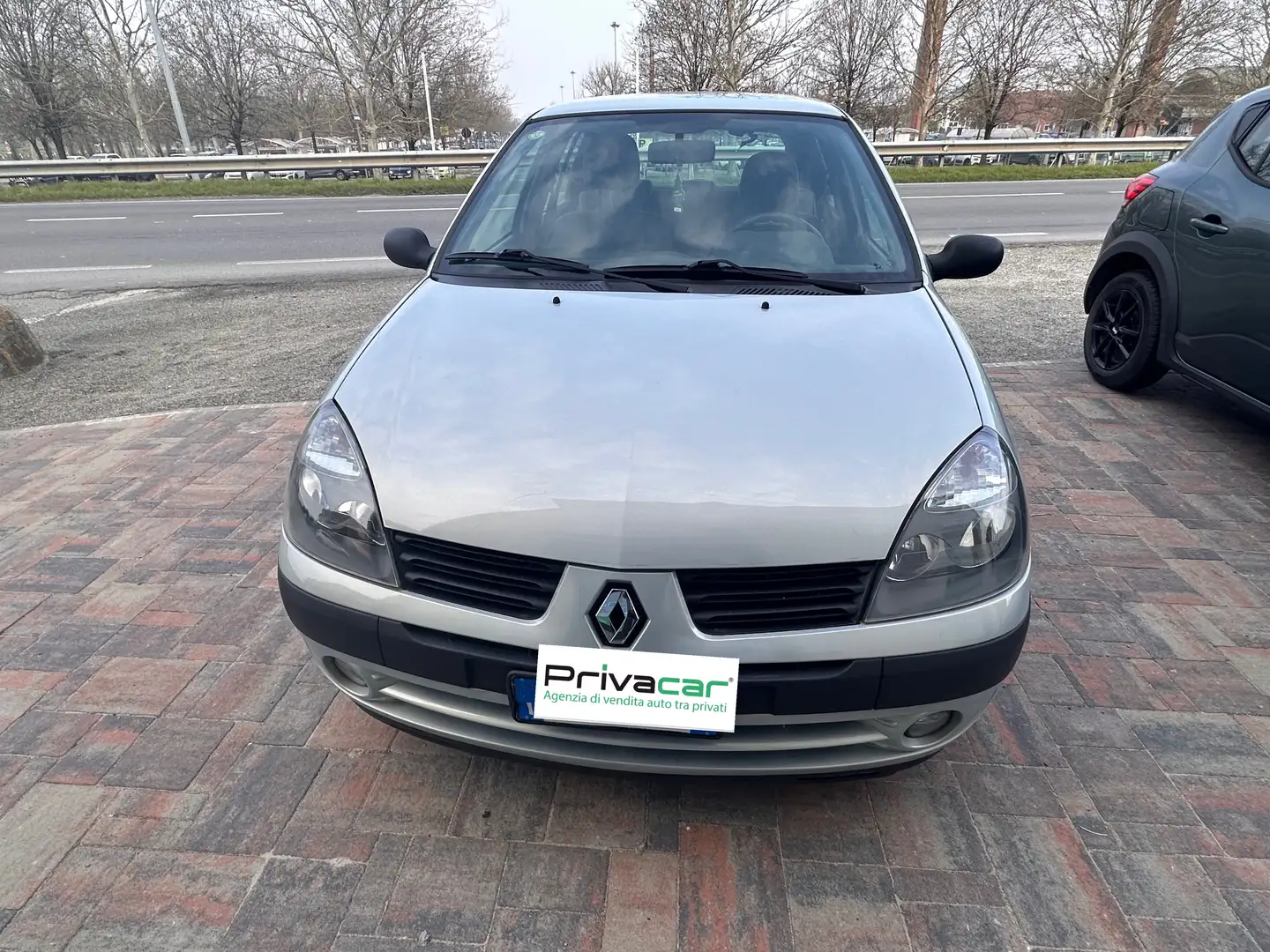 Renault Clio Clio II 2001 5p 1.5 dci Limited Grigio - 1