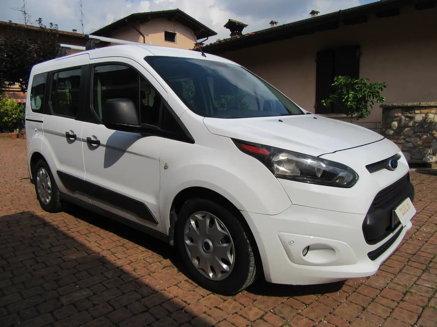 Ford Transit Connect 1.5Tdci 101cv Trend Autocarro 5 Posti (N1) Euro 6B Blanc - 1