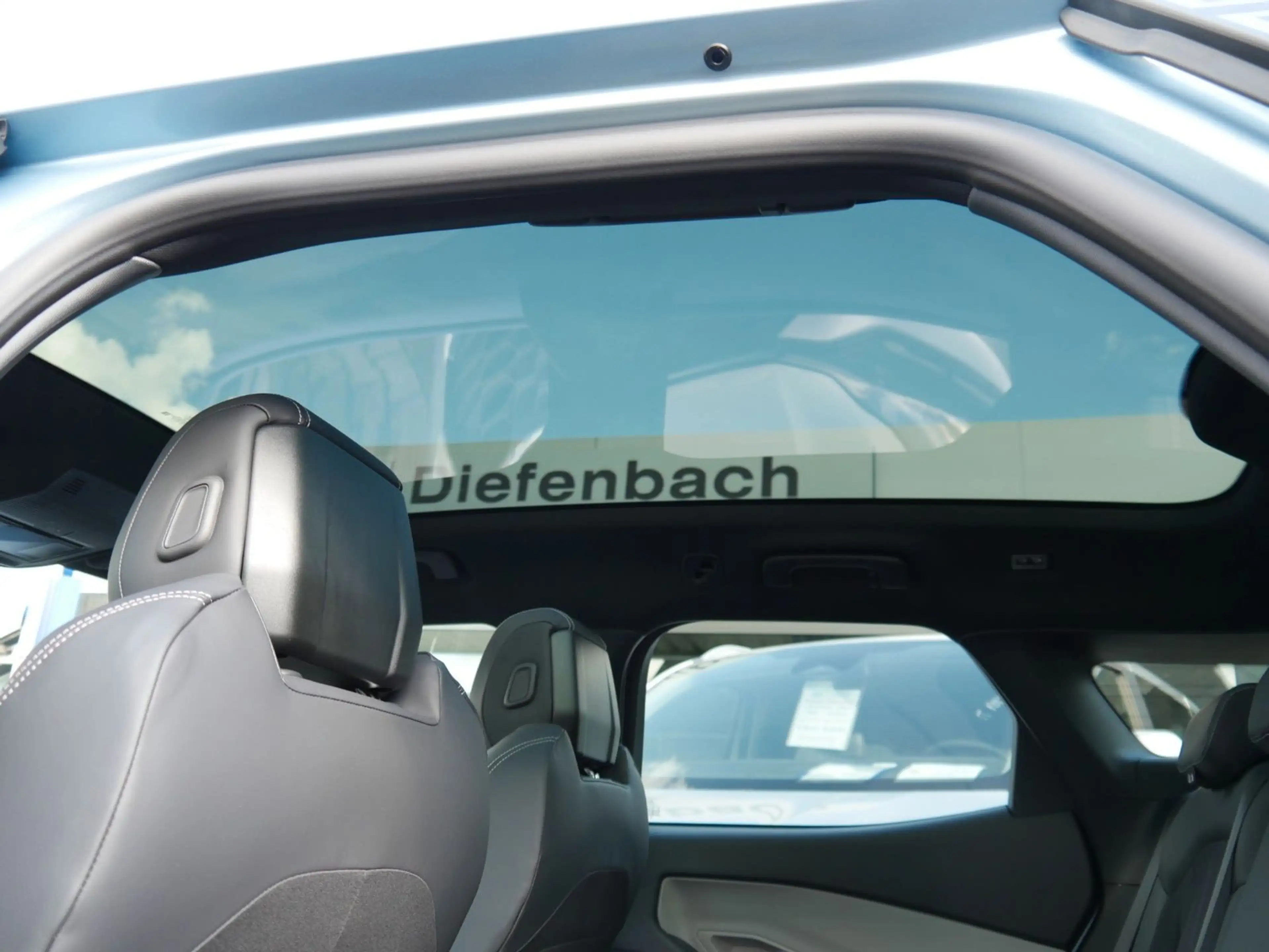 Ford Explorer Premium Extended Range RWD + AHK + ACC — photo 6