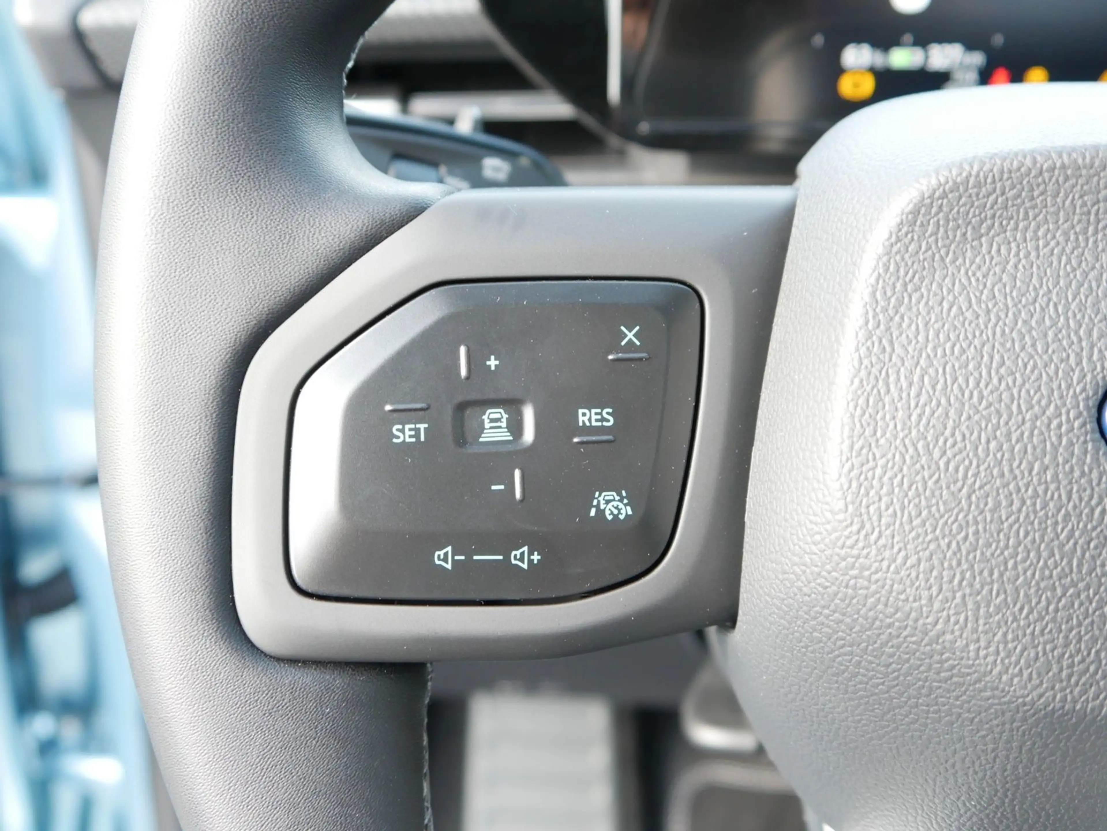 Ford Explorer Premium Extended Range RWD + AHK + ACC — photo 14