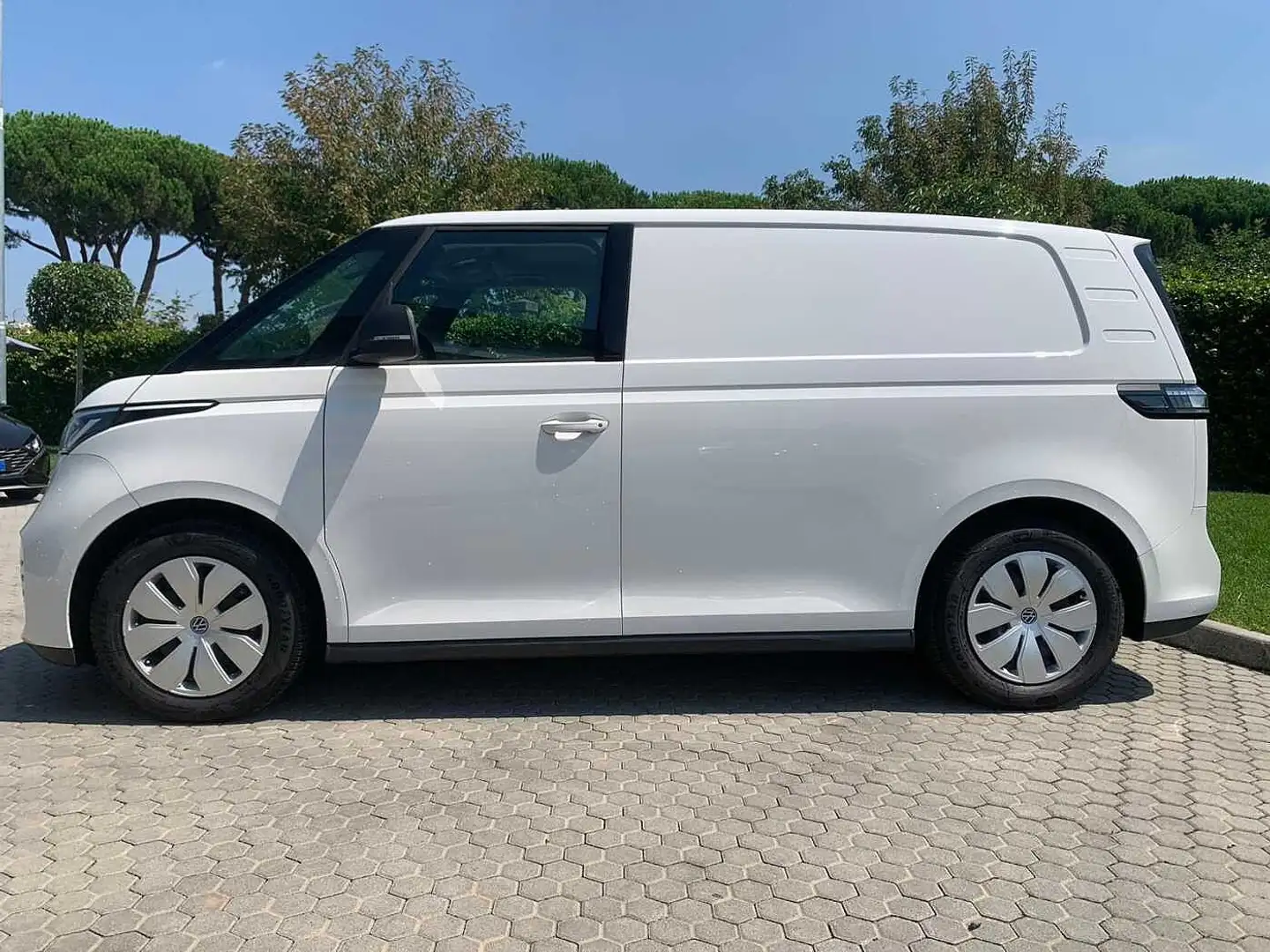 Volkswagen ID.Buzz Cargo Bianco - 2