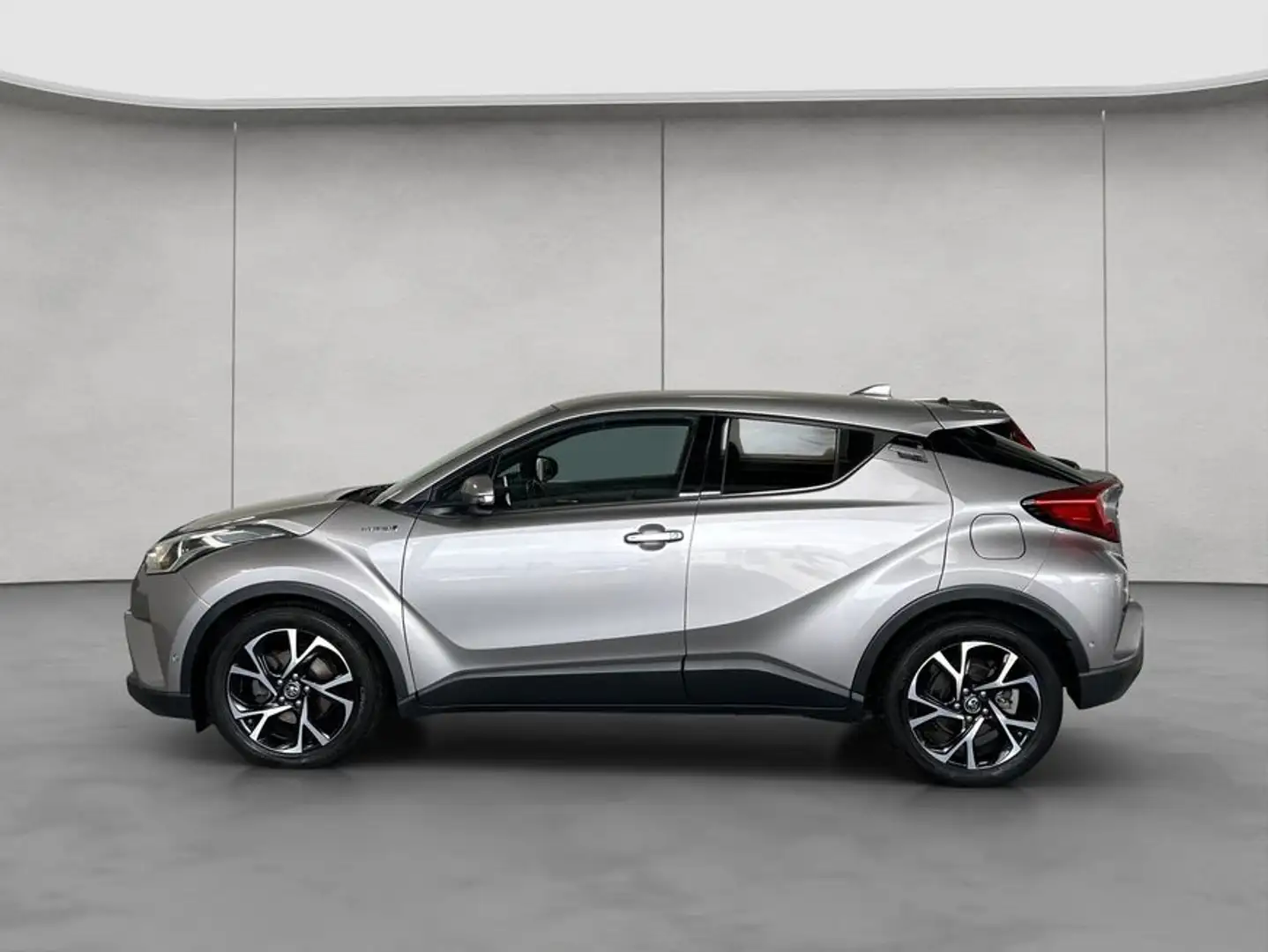 Toyota C-HR 1.8 Hybrid Club Zilver - 2