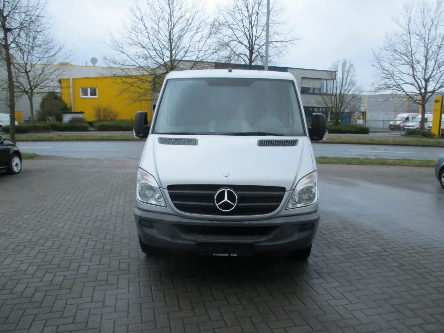 Mercedes-Benz Sprinter II 213  KLIMA NAVI AHK Regalsystem Silber - 1