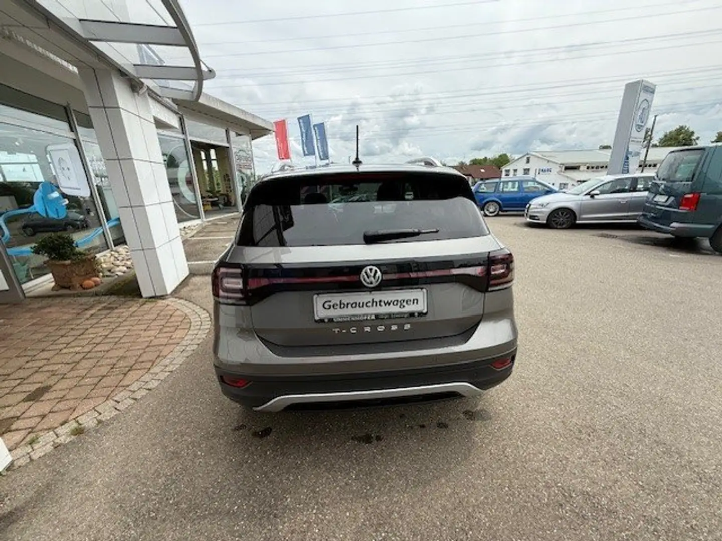 Volkswagen T-Cross Style 1.0 l TSI 85 kW/116 PS 6-Gang Grau - 2