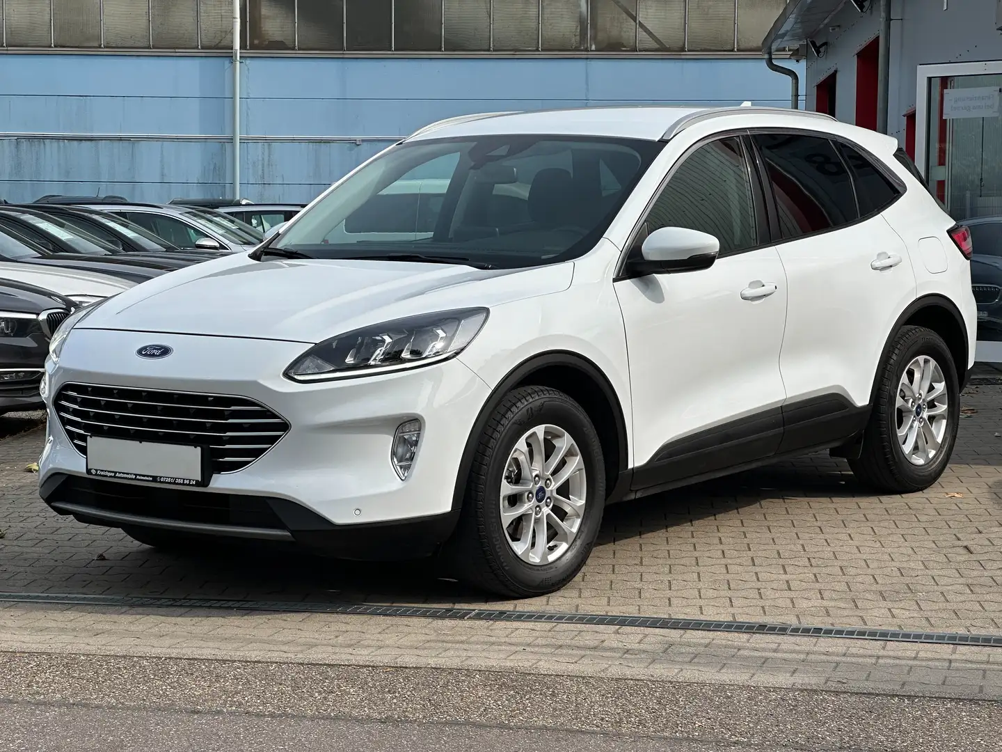 Ford Kuga 2.0 EcoBlue*Titanium*Kamera*Navi*Parkpilot* Weiß - 1