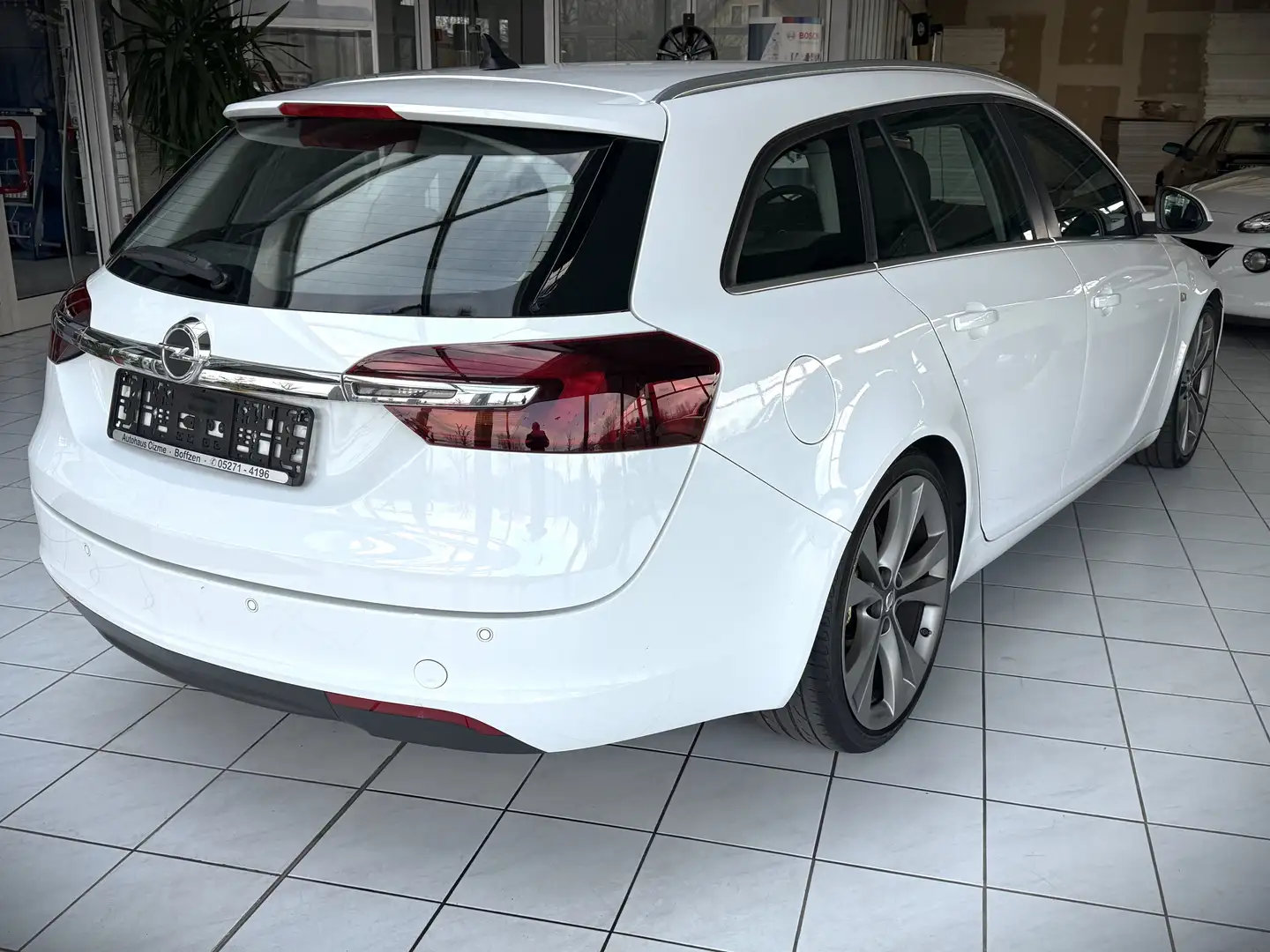 Opel Insignia Edition Bílá - 1