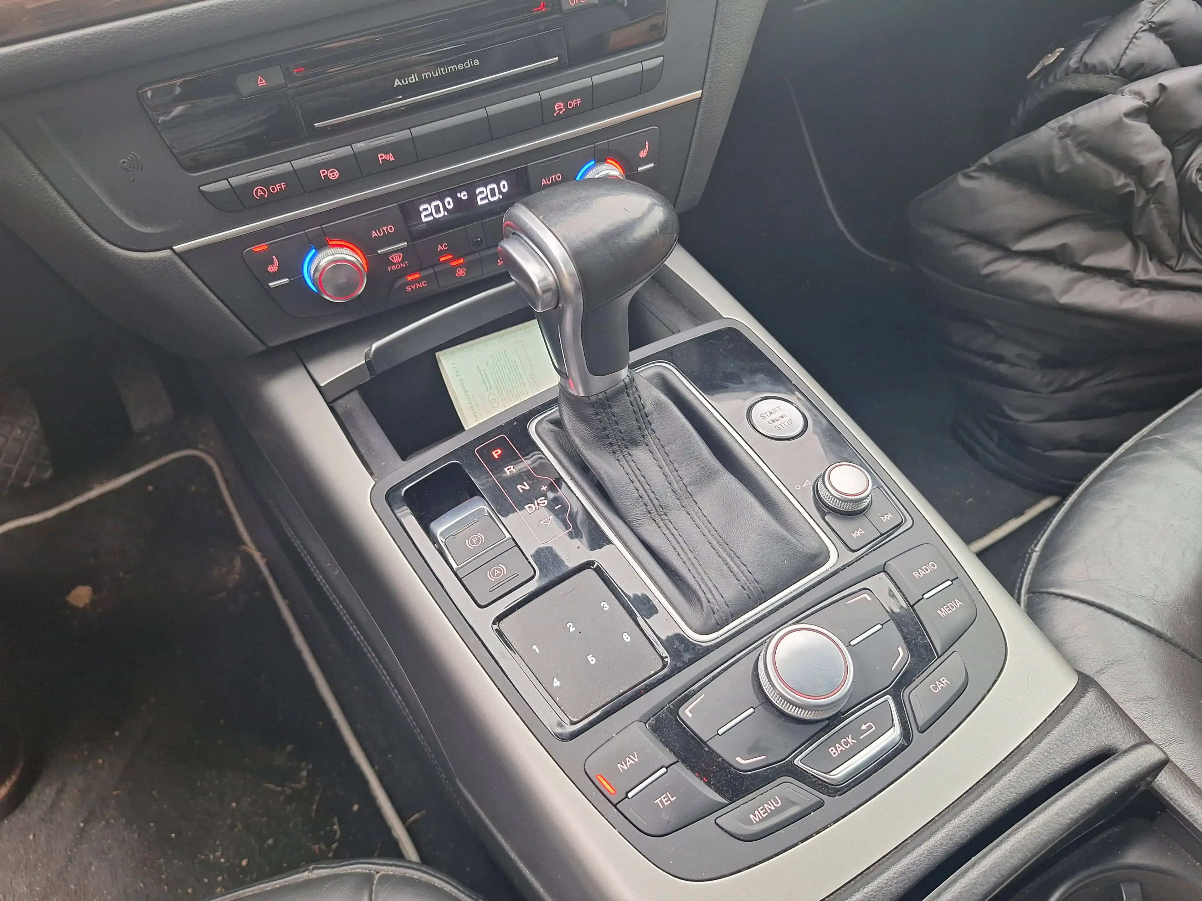 Audi A6 3.0 TDI quattro Pano, AHK, Leder, ACC — photo 9