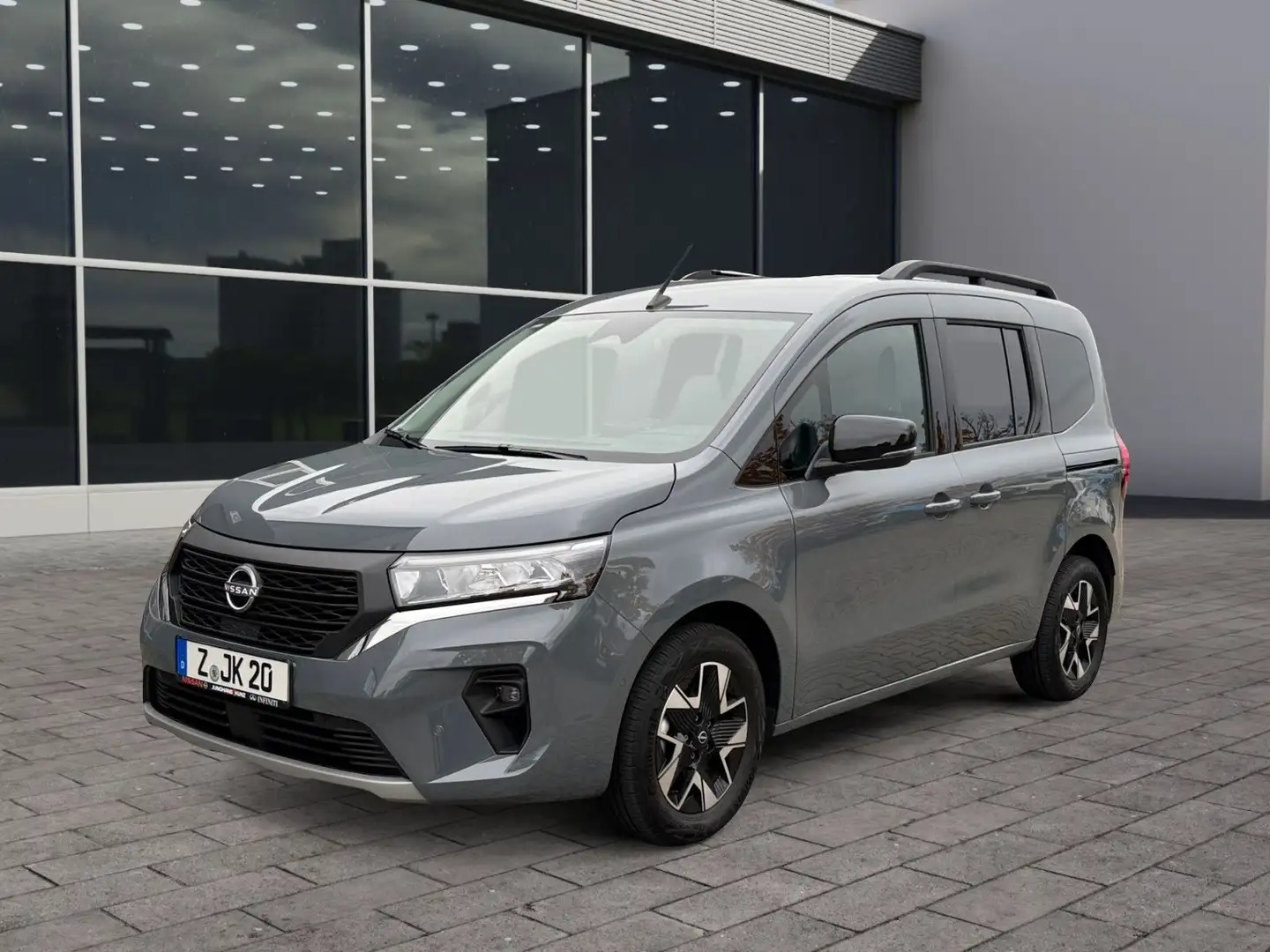 Nissan Townstar 1.3 DIG-T 130PS Kombi Tekna Klima Navi Grau - 2