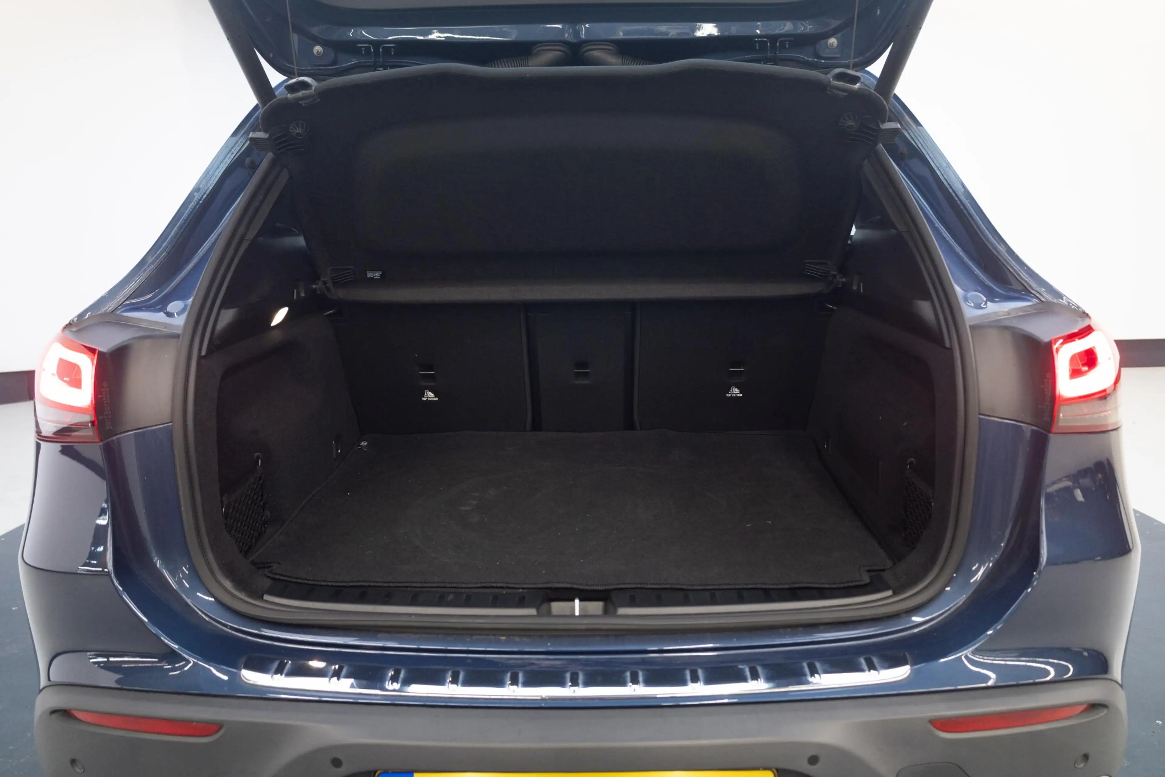 Mercedes-Benz EQA 250 Business Line 67 kWh — photo 24